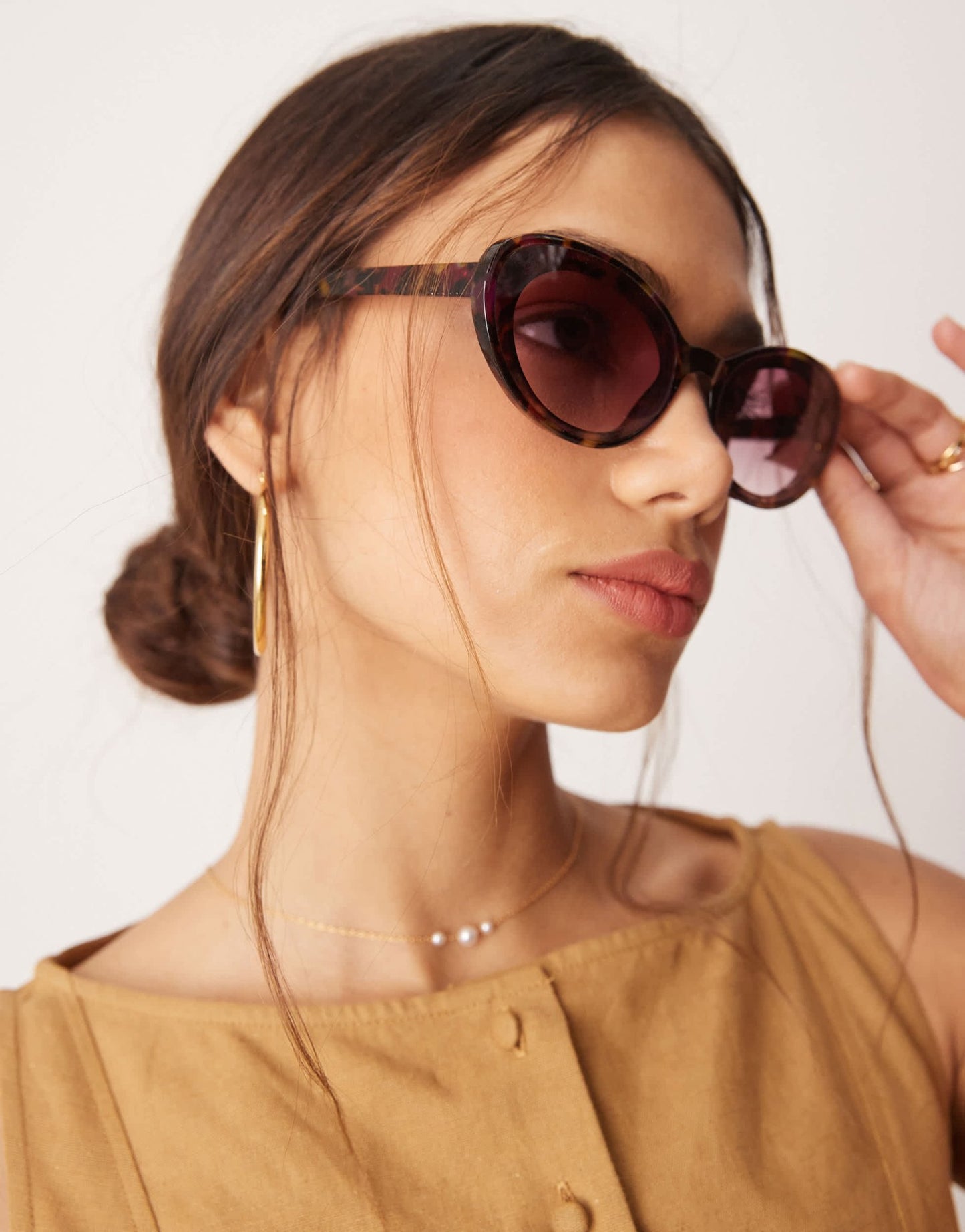 Jeepers Peepers large oval sunglasses in tortoiseshell with pink lens - ASOS Sample Sale