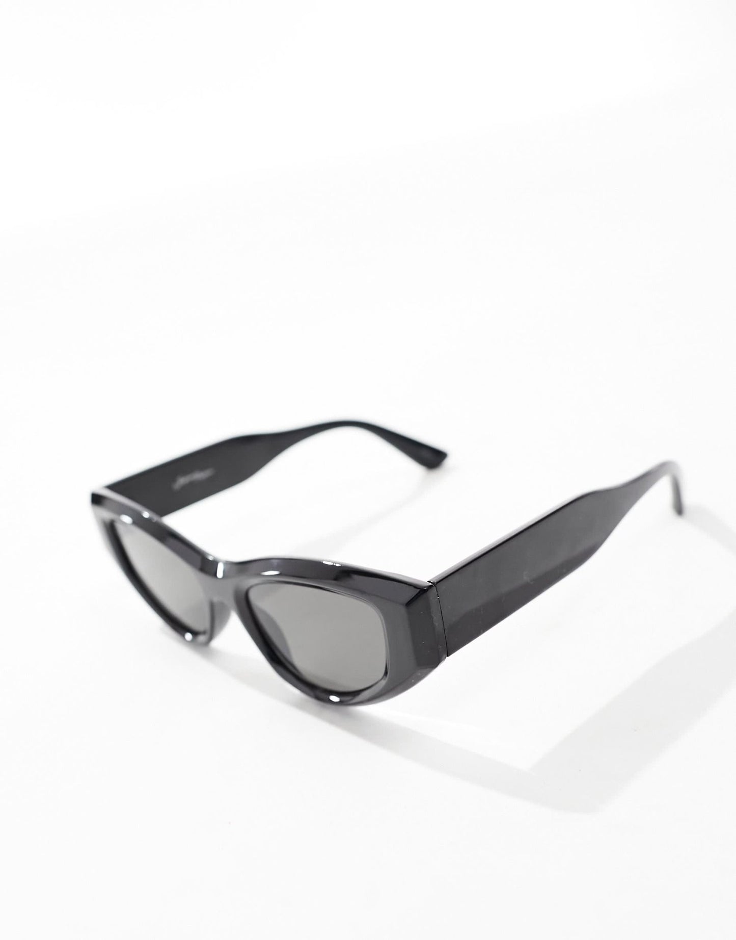 Jeepers Peepers slim cat eye sunglasses in black - ASOS Sample Sale