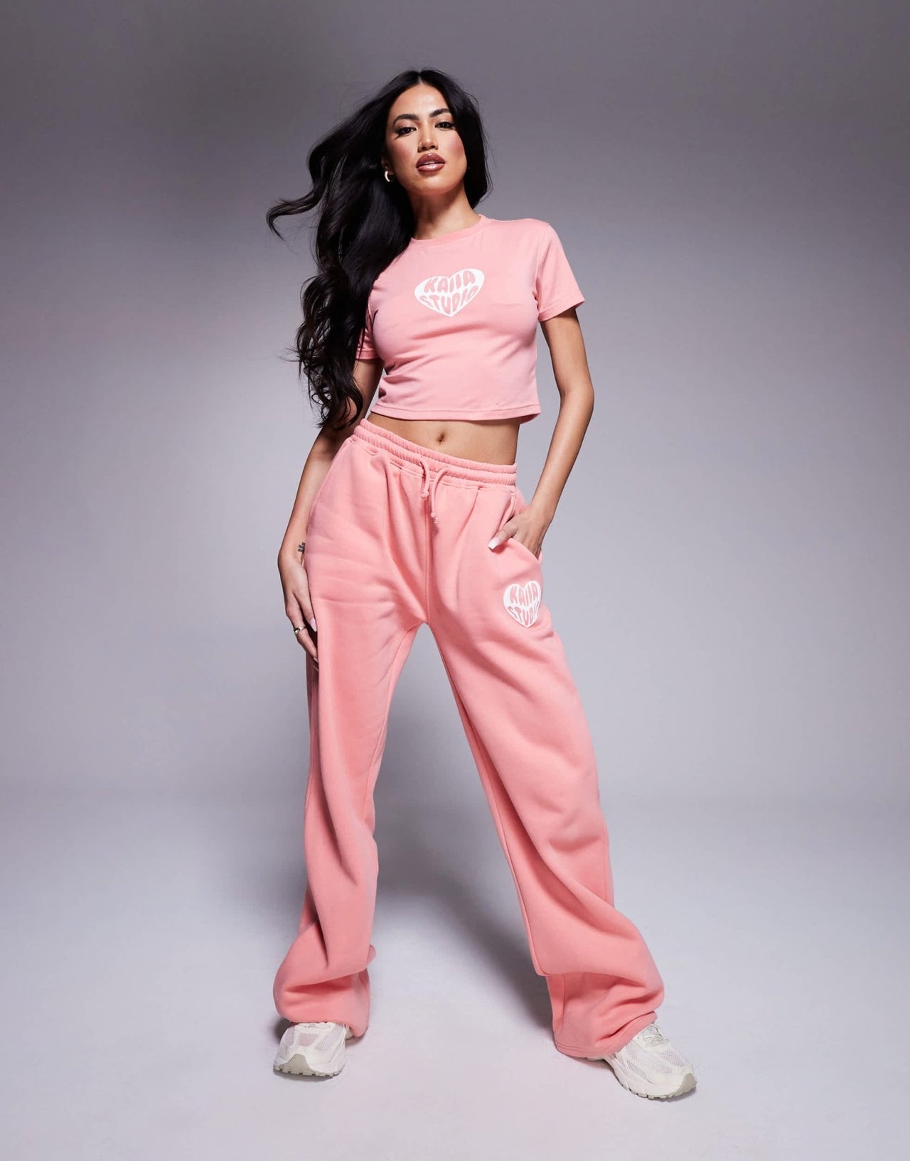 Kaiia cotton rich contrast heart logo baby tee co-ord in peach - ASOS Sample Sale