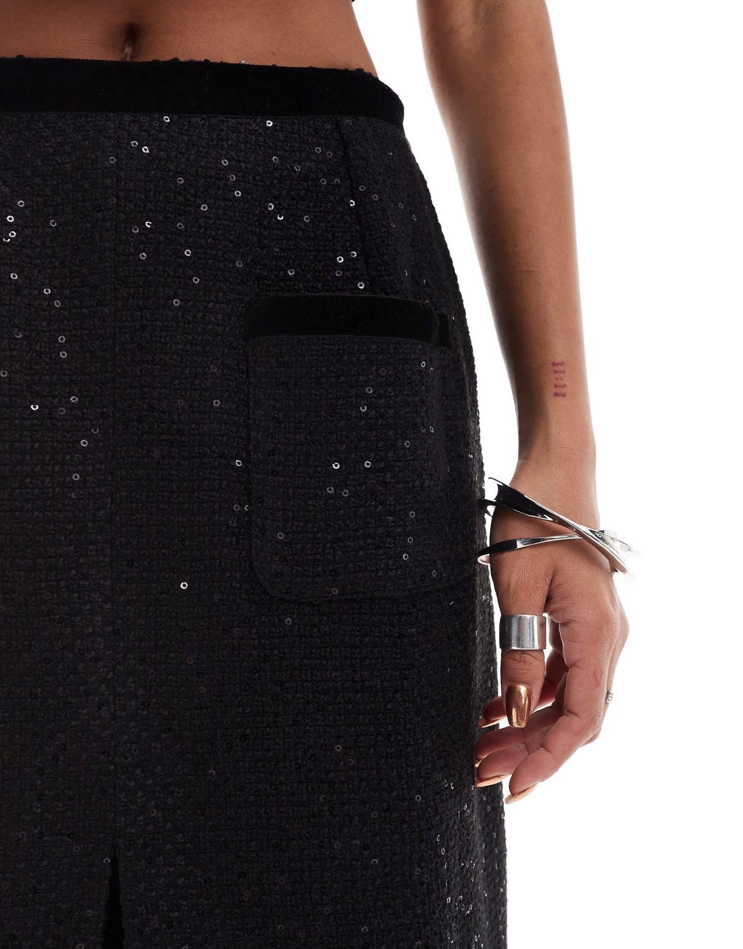 Kaiia exclusive boucle split front pocket detail maxi skirt co - ord in black - ASOS Sample Sale
