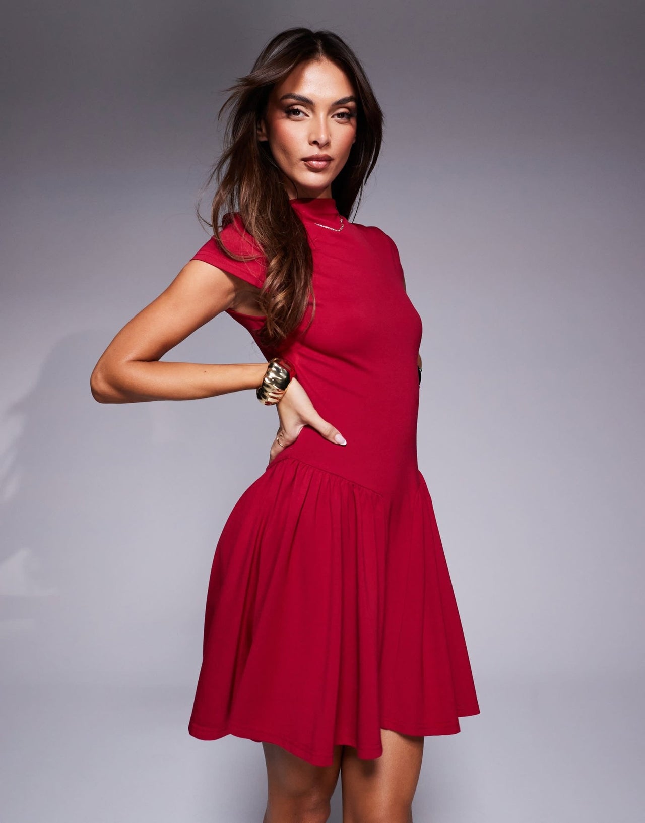 Kaiia exclusive high neck cap sleeve pleated mini dress in red - ASOS Sample Sale