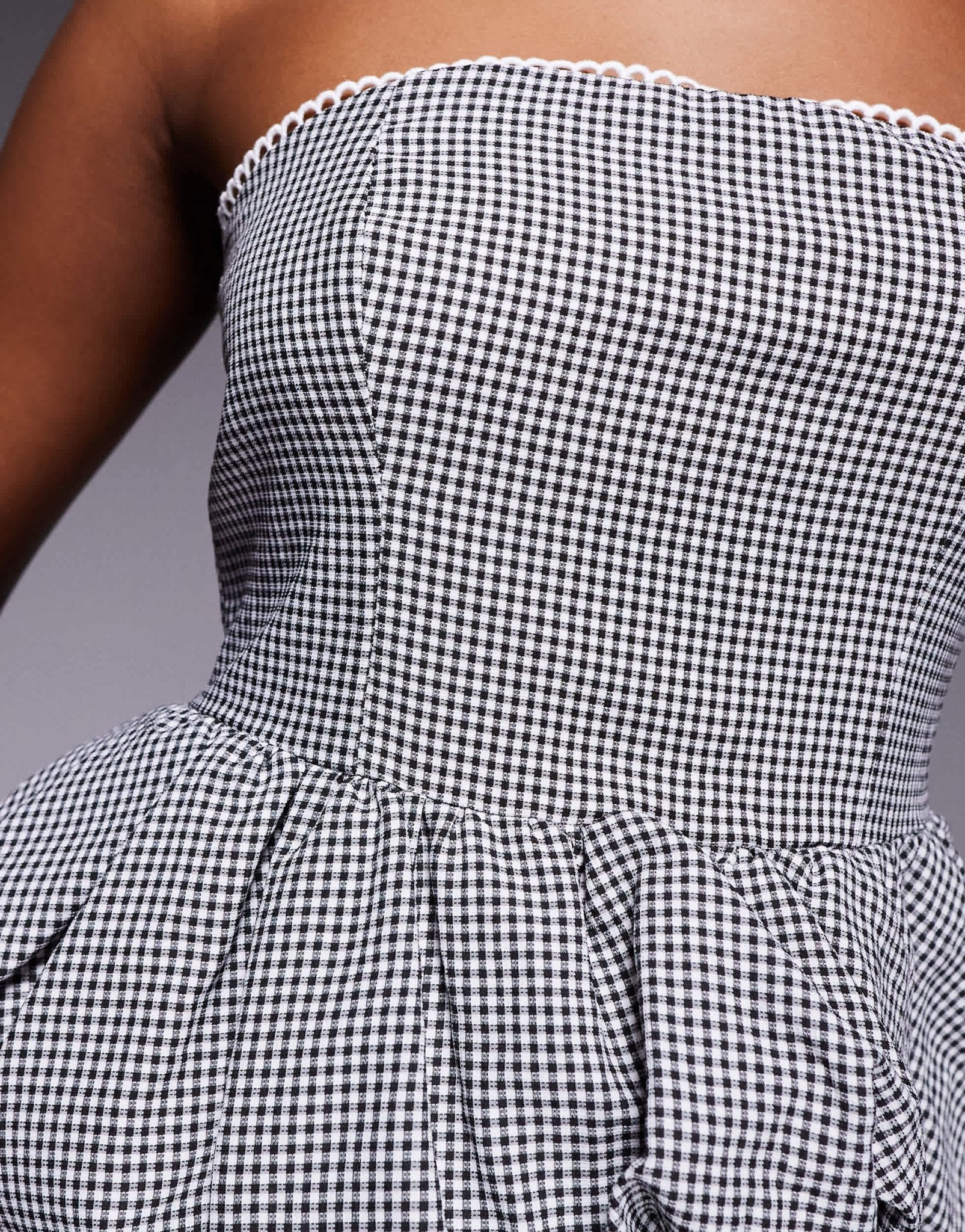 Kaiia exclusive lace trim puffball bandeau top in black gingham - ASOS Sample Sale