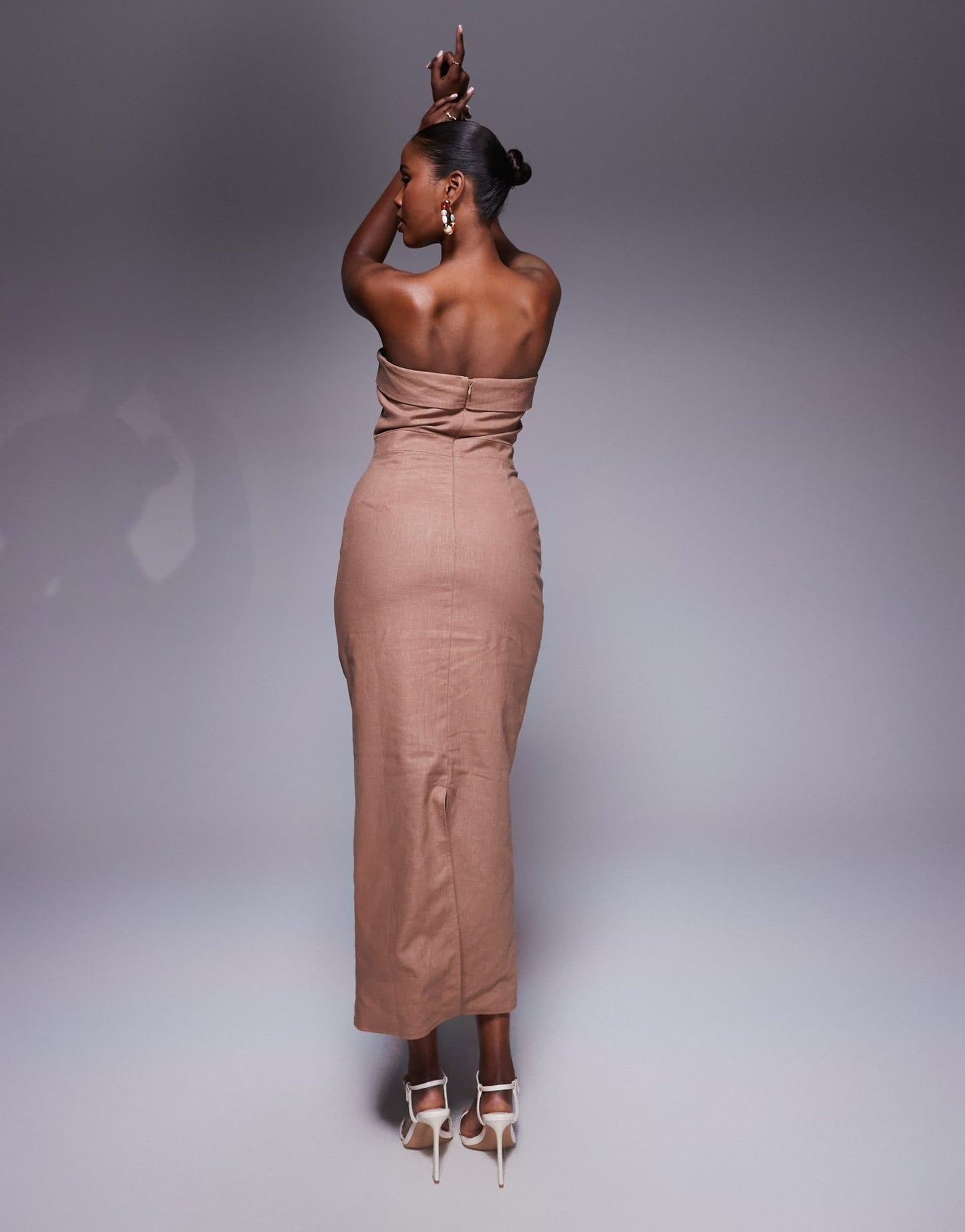 Kaiia exclusive linen tailored fold over bandeau back split maxi dress in brown - ASOS Sample Sale