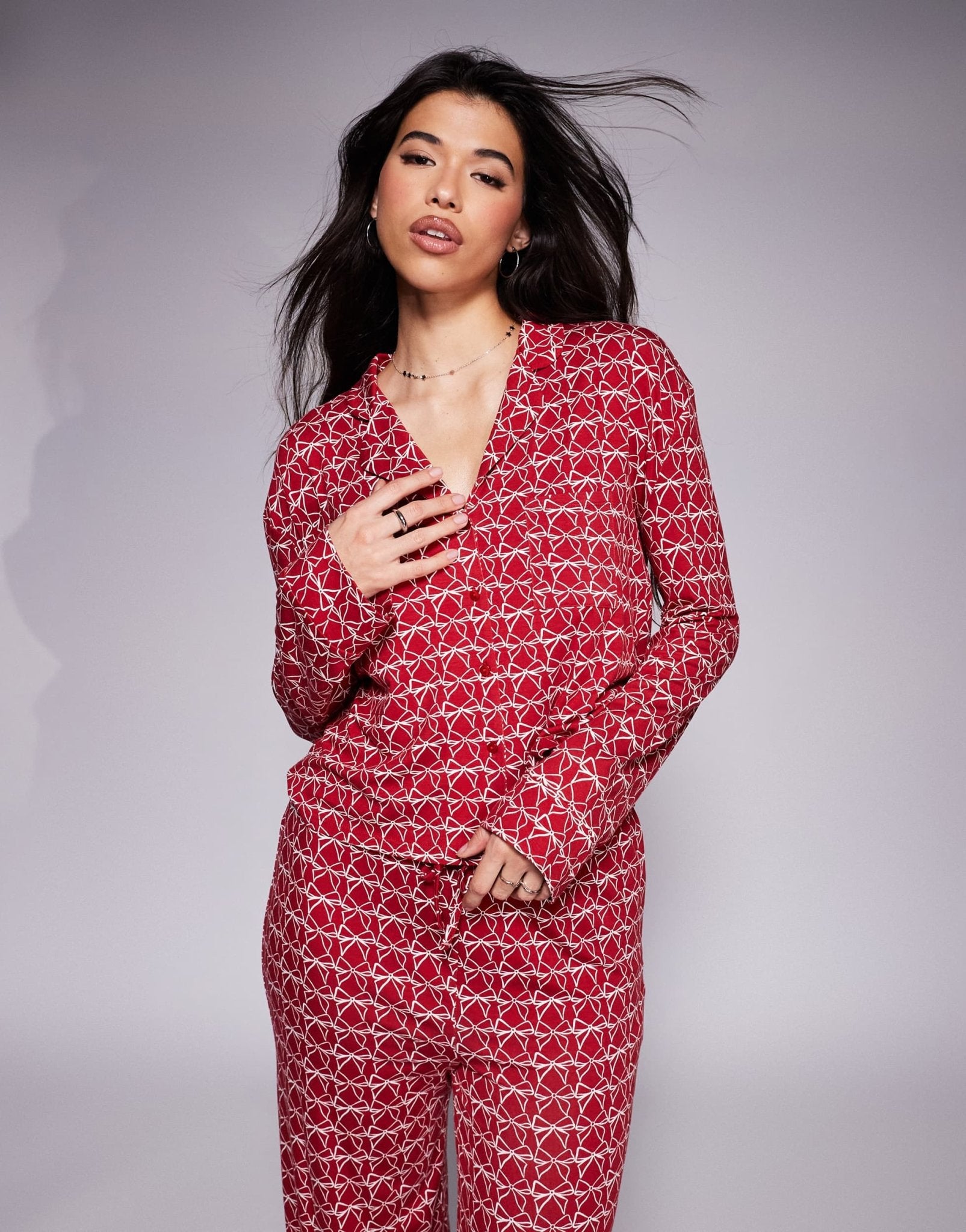 Kaiia exclusive mix and match cropped button through pyjama top co - ord in burgundy bow print - ASOS Sample Sale