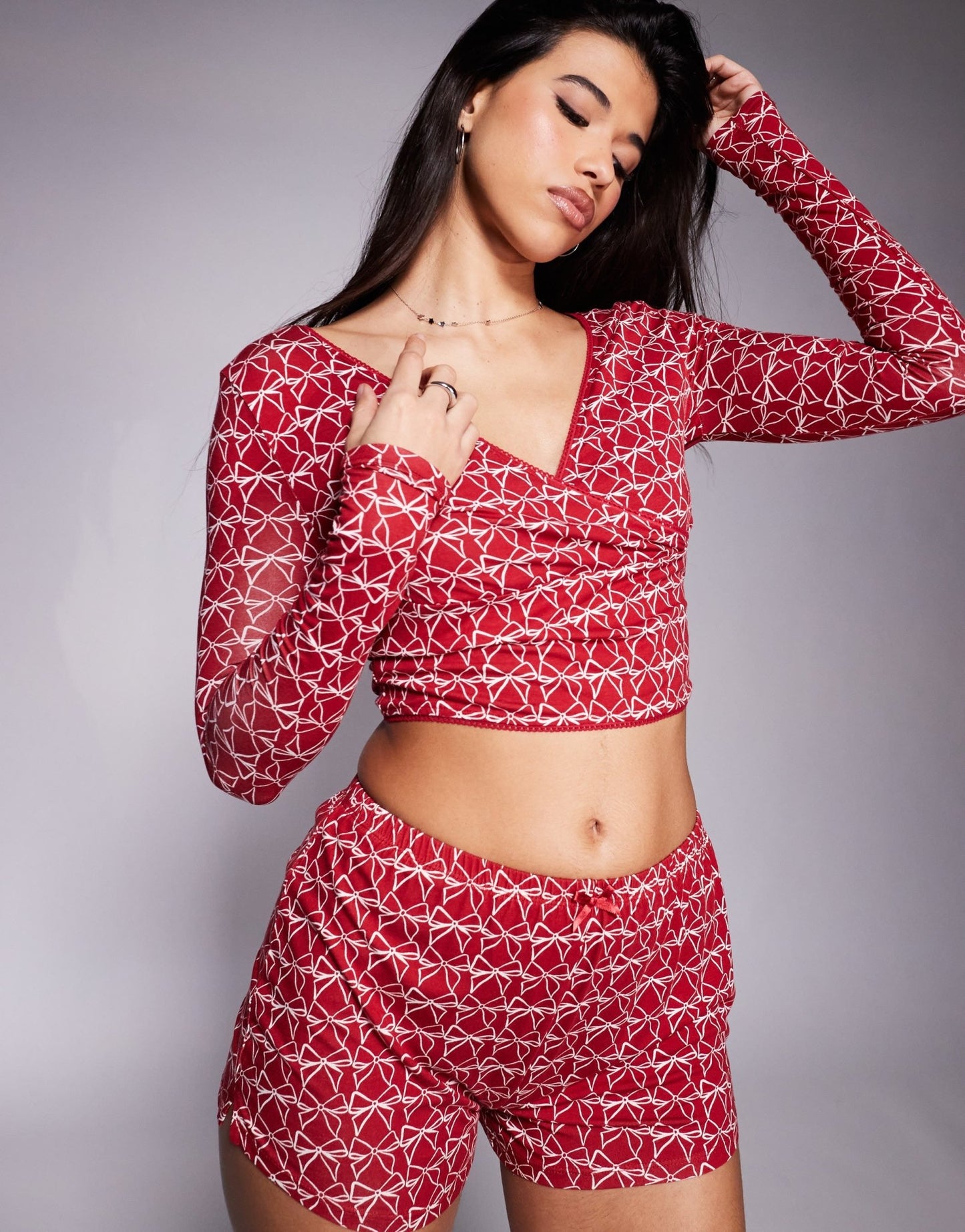 Kaiia exclusive mix and match wrap front pyjama top co - ord in burgundy bow print - ASOS Sample Sale