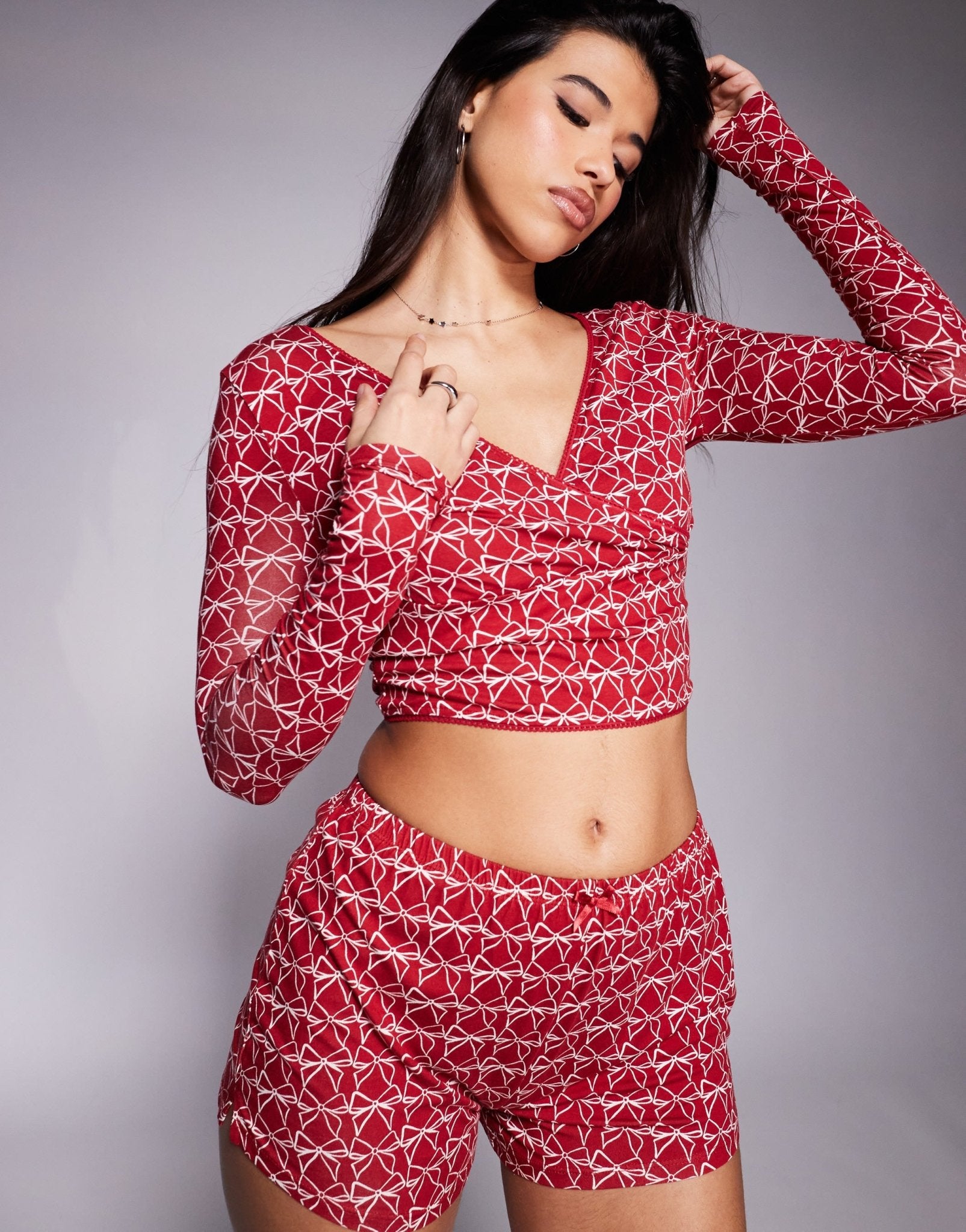 Kaiia exclusive mix and match wrap front pyjama top co - ord in burgundy bow print - ASOS Sample Sale