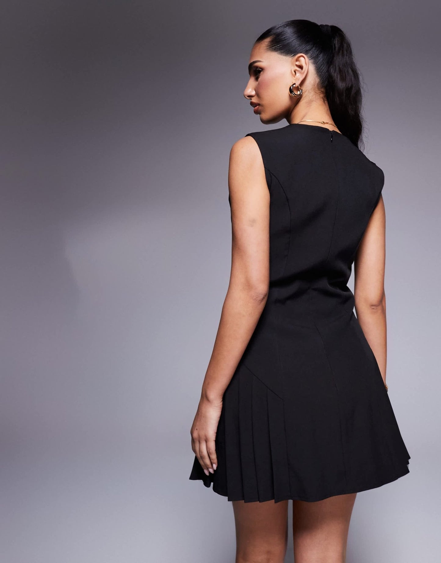 Kaiia exclusive tailored sleeveless button front pleat hem mini dress in black - ASOS Sample Sale