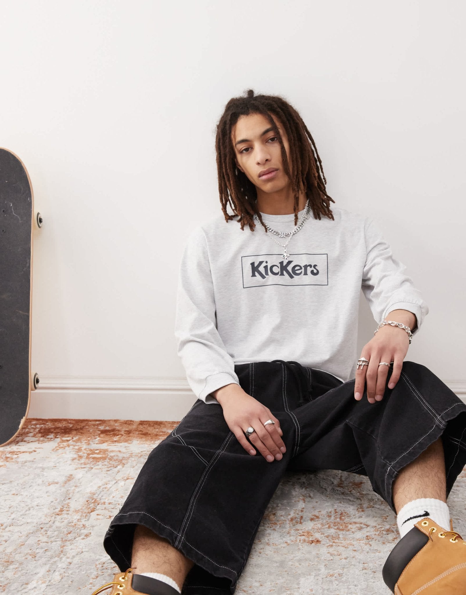 Kickers long sleeve t-shirt with navy graphic in light grey marl - ASOS Sample Sale
