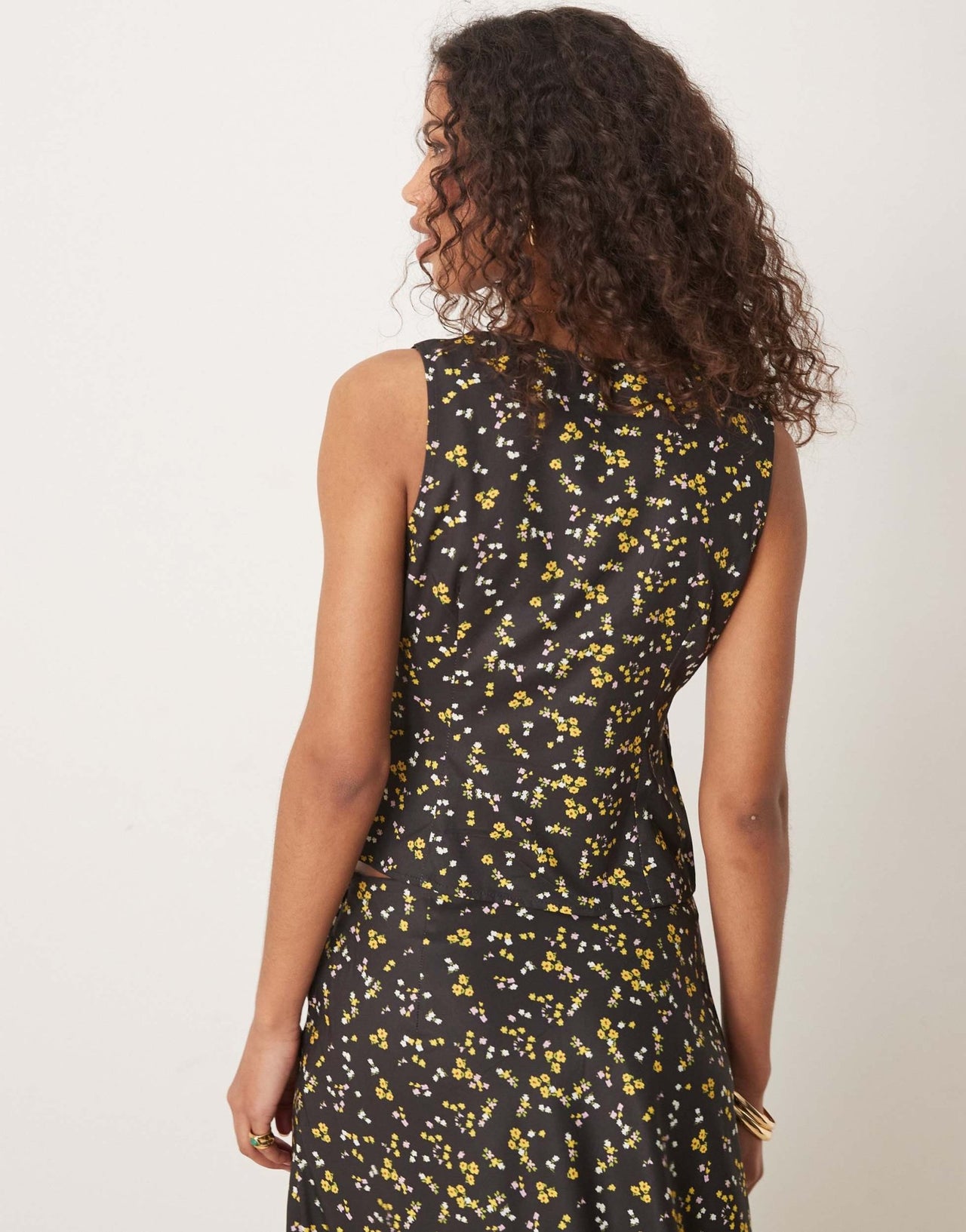 Kiss The Sky v neck top with floral print co - ord - ASOS Sample Sale
