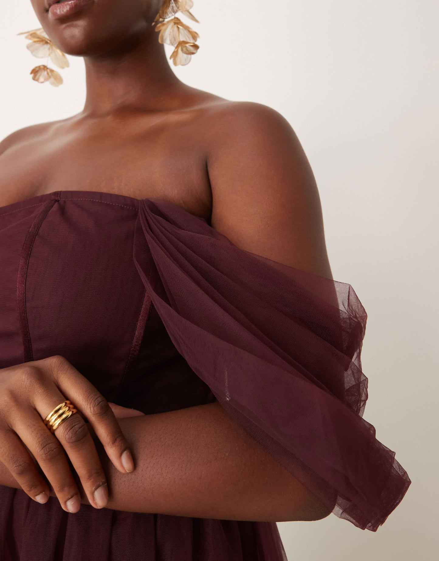 Lace & Beads Plus off shoulder corset ruffle midaxi dress in plum - ASOS Sample Sale