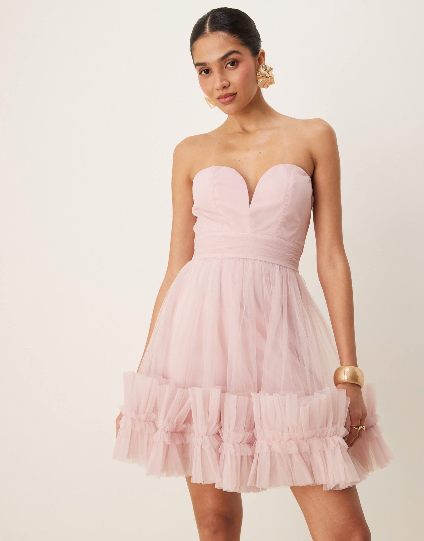 Lace & Beads ruffle hem sweetheart mini tulle dress in baby pink - ASOS Sample Sale