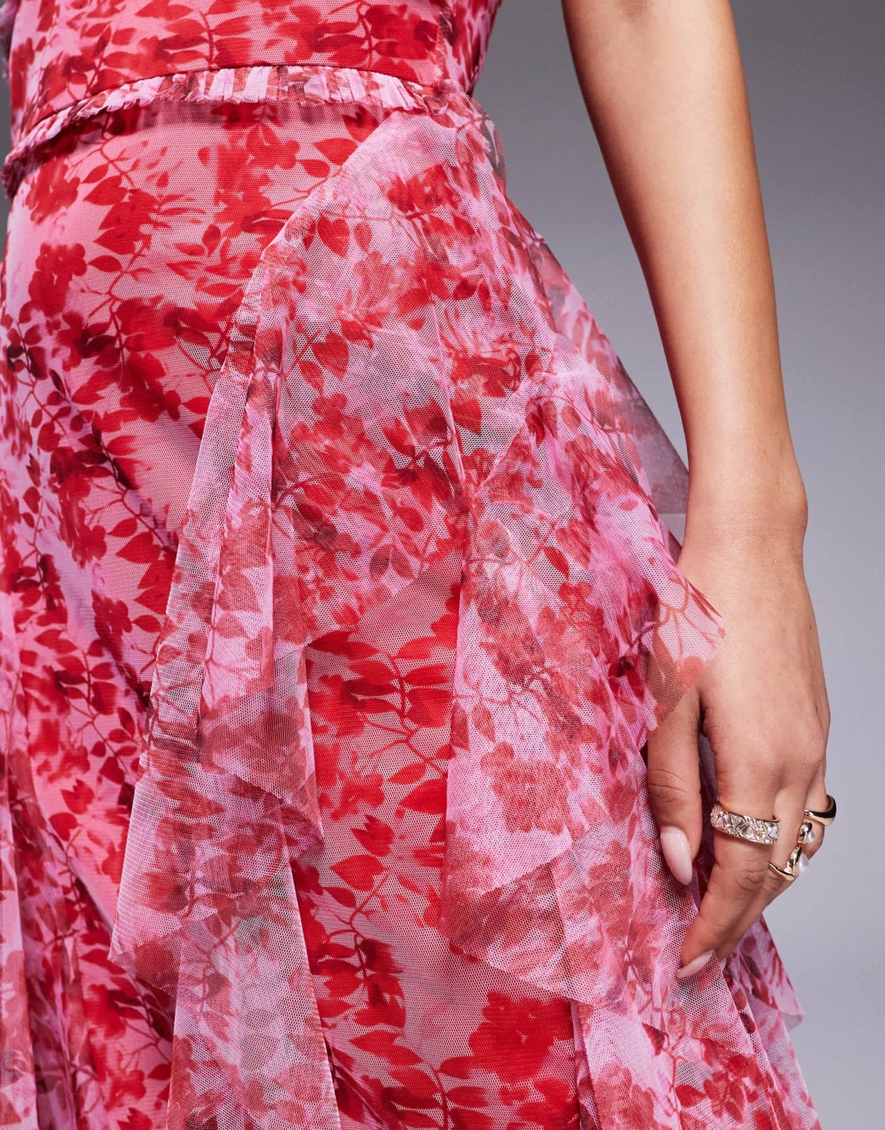 Lace & Beads ruffle midaxi tulle dress in red and pink floral - ASOS Sample Sale