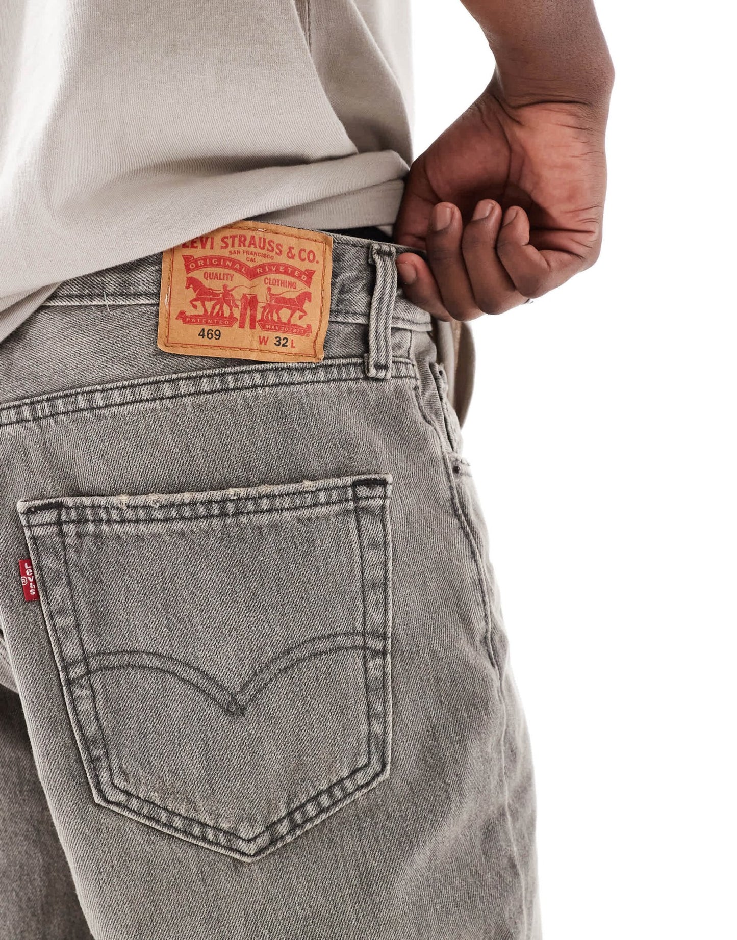 Levi's 469 loose fit 12inch denim shorts in grey wash - ASOS Sample Sale