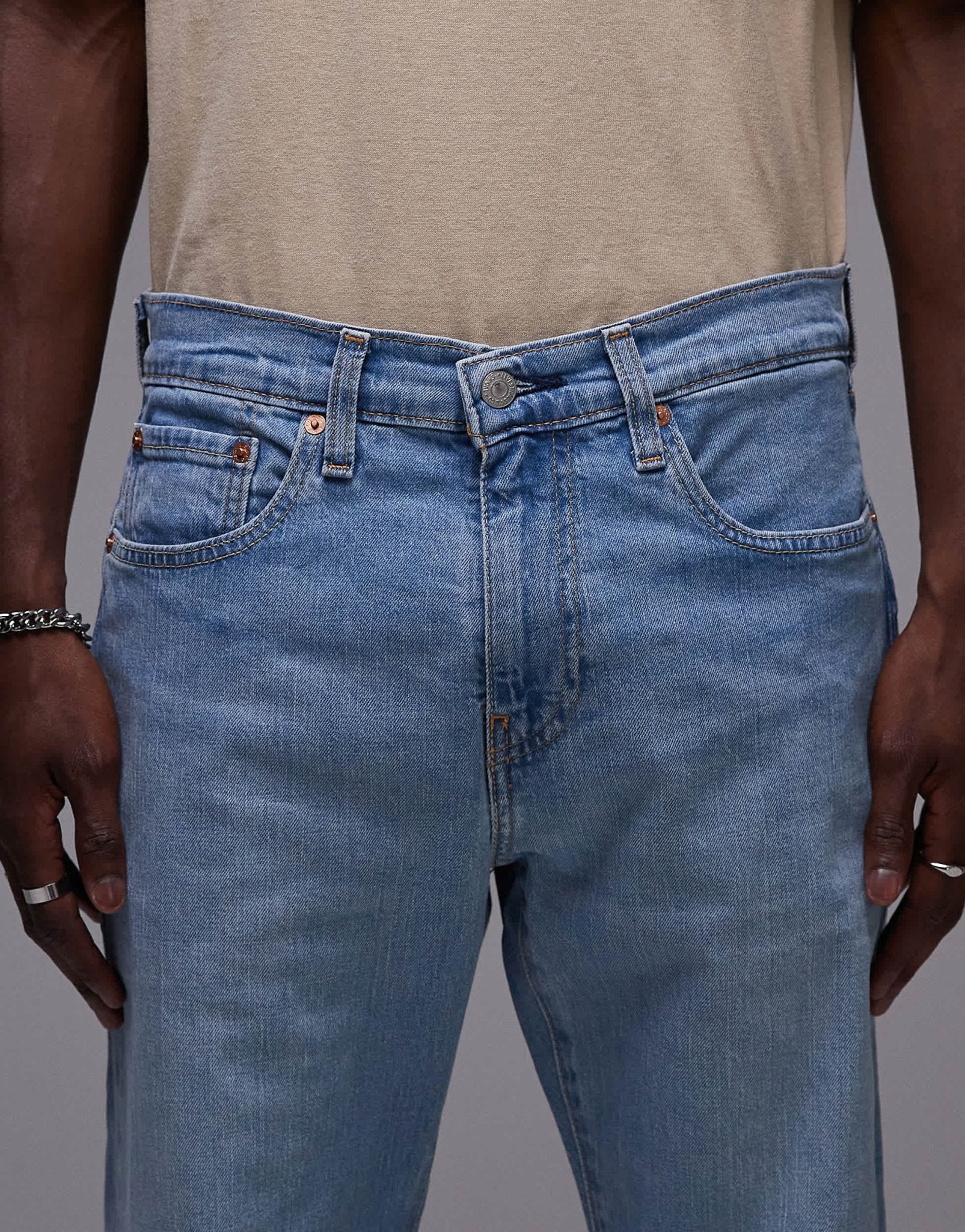 Levi's 502 taper fit jeans in light blue wash - ASOS Sample Sale