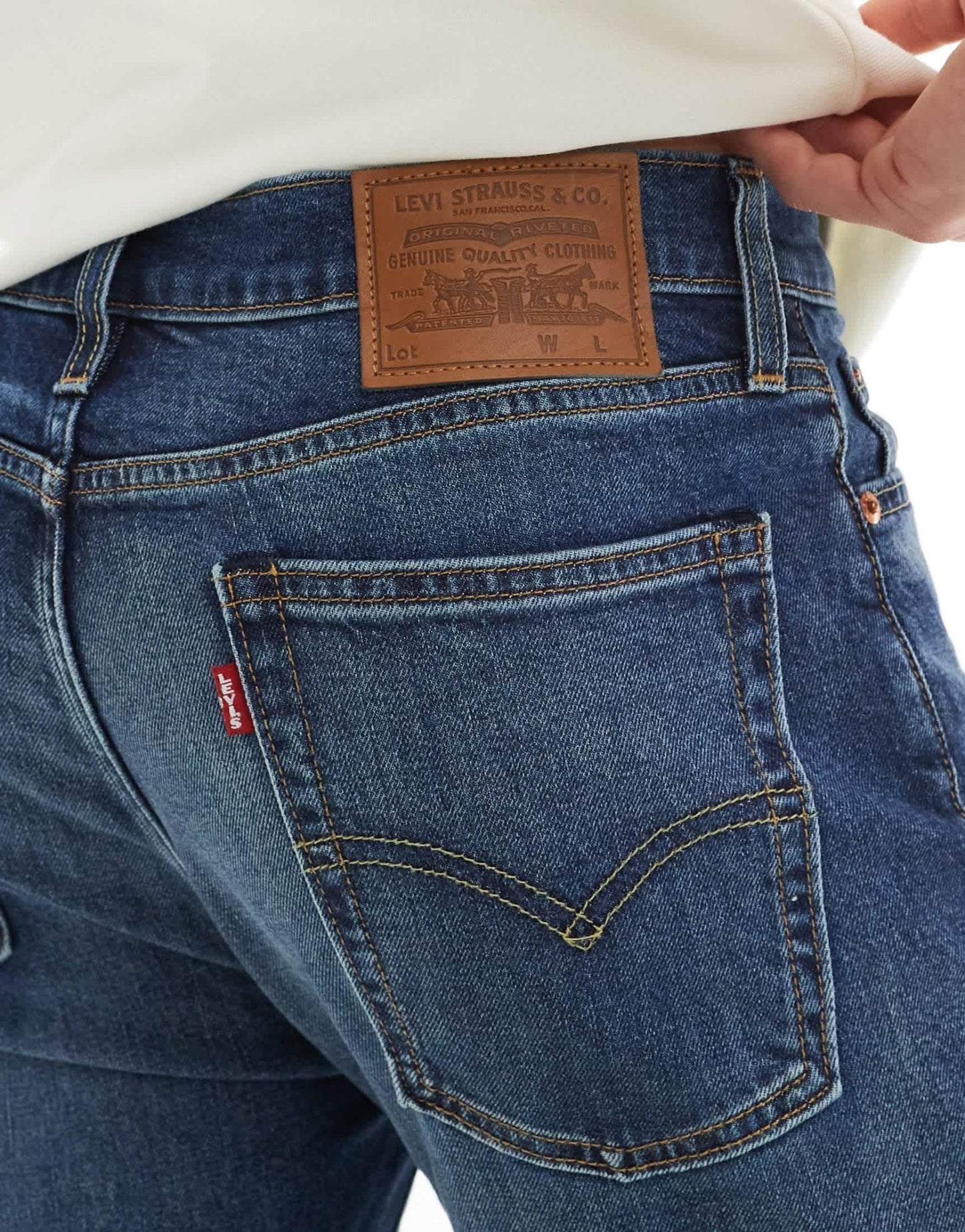 Levi's 510 skinny fit jeans in mid blue - ASOS Sample Sale