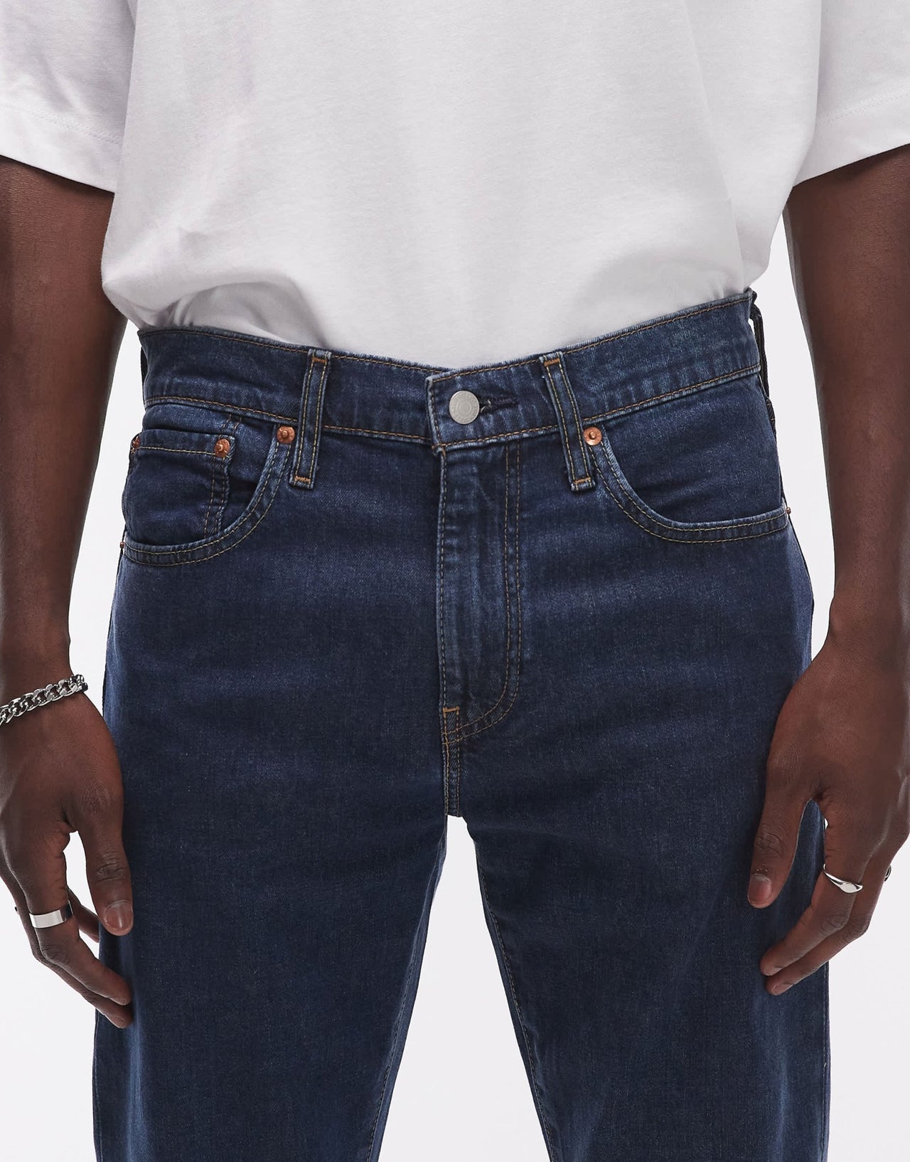 Levi's 512 slim taper jeans in dark blue - ASOS Sample Sale