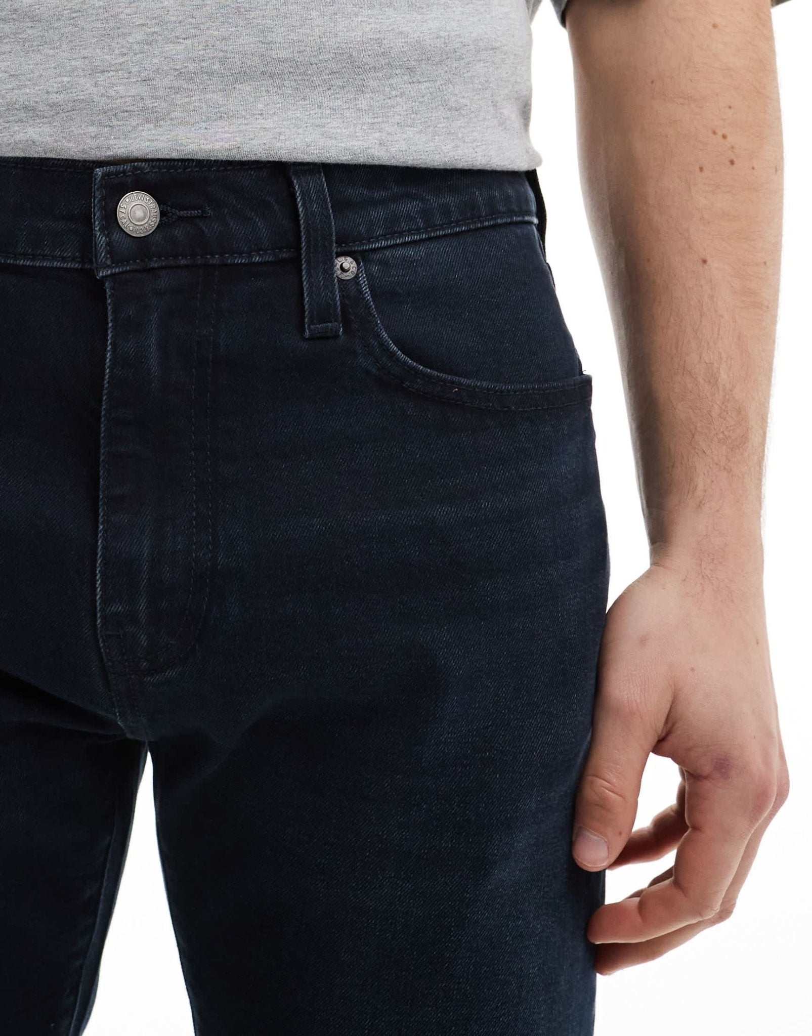 Levi's 512 slim taper jeans in dark blue - ASOS Sample Sale