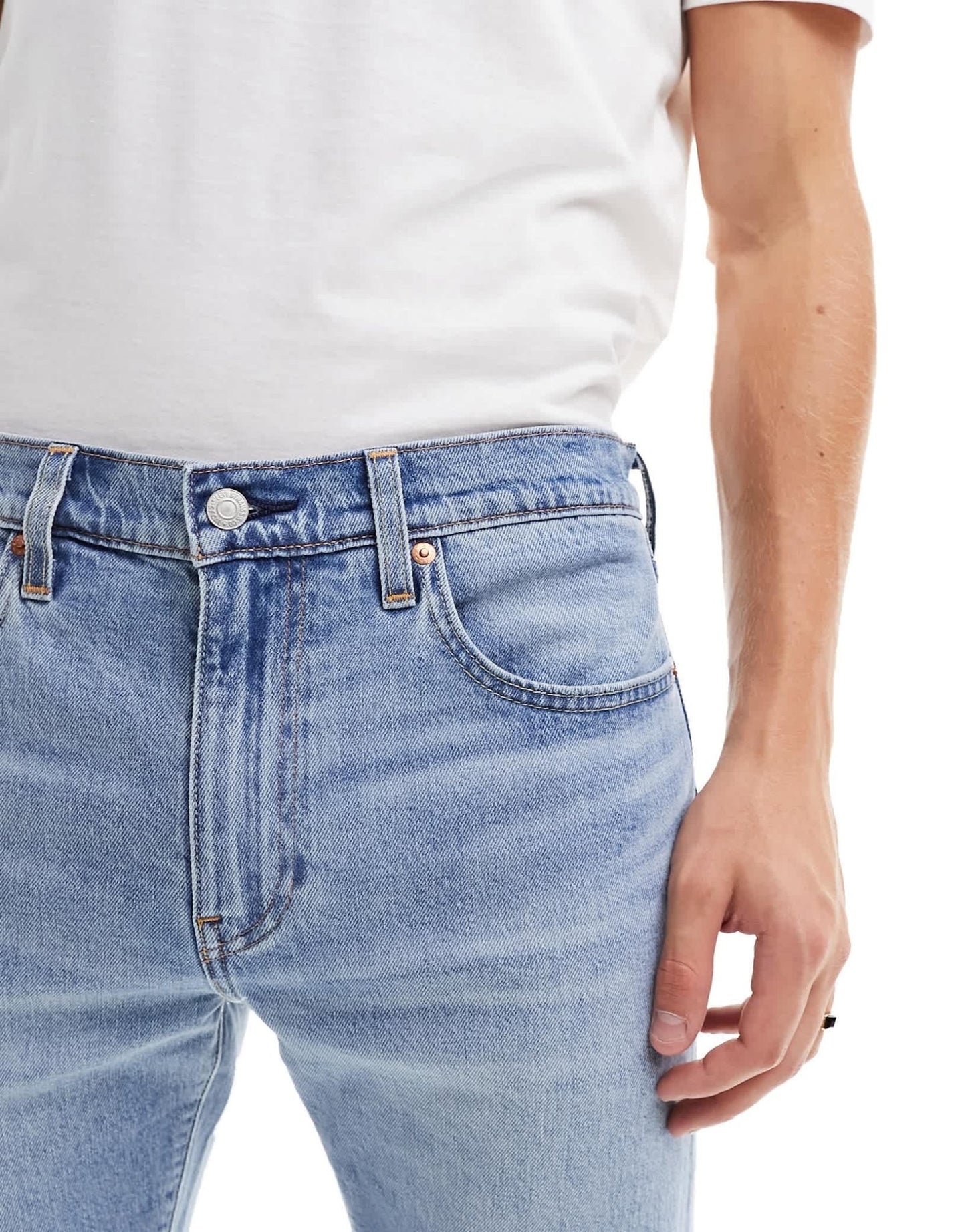 Levi's 512 slim tapered jeans in light wash blue - ASOS Sample Sale