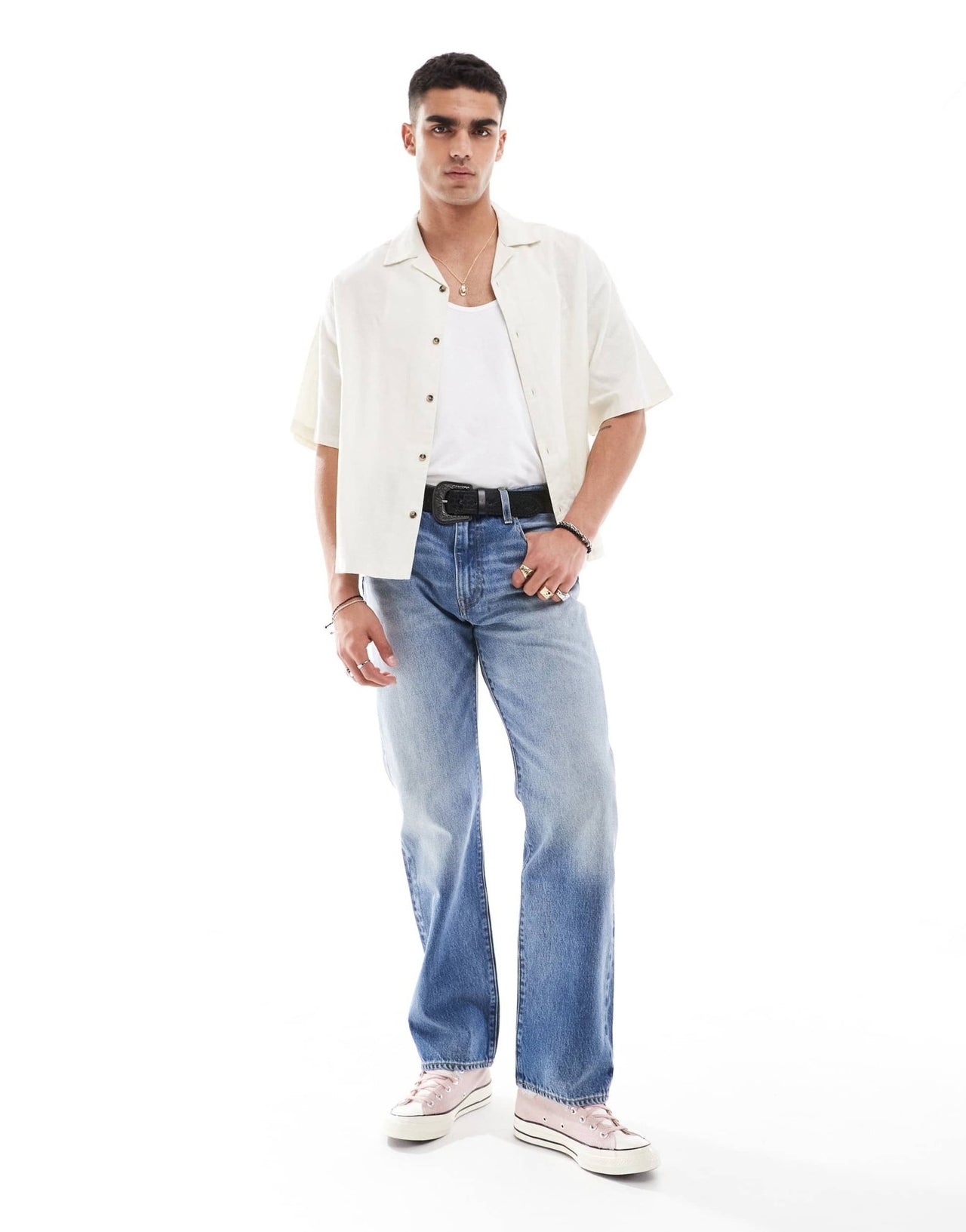 Levi's 555 relaxed straight jeans in mid blue - ASOS Sample Sale