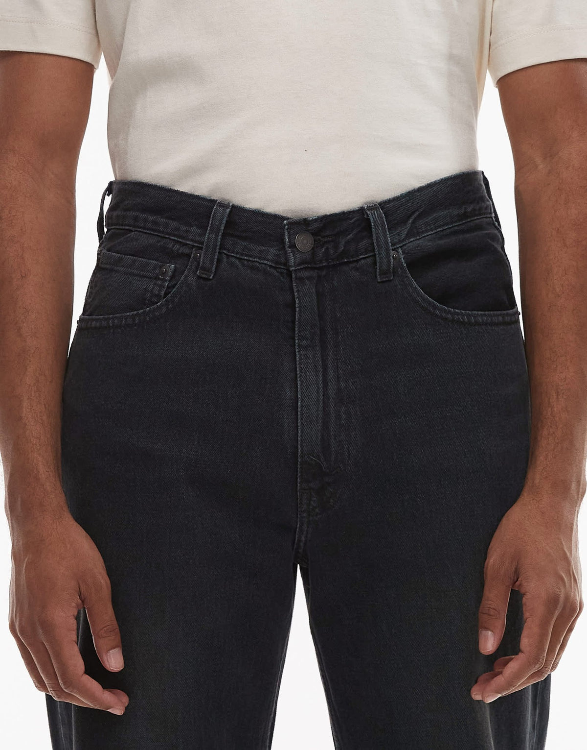 Levi's 565 loose straight jeans in washed black - ASOS Sample Sale