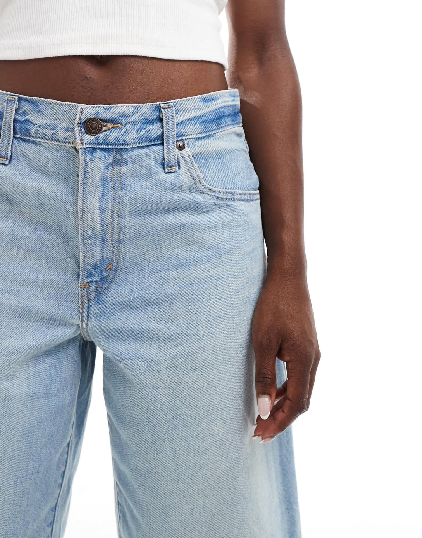 Levi's baggy dad denim jorts in light blue - ASOS Sample Sale