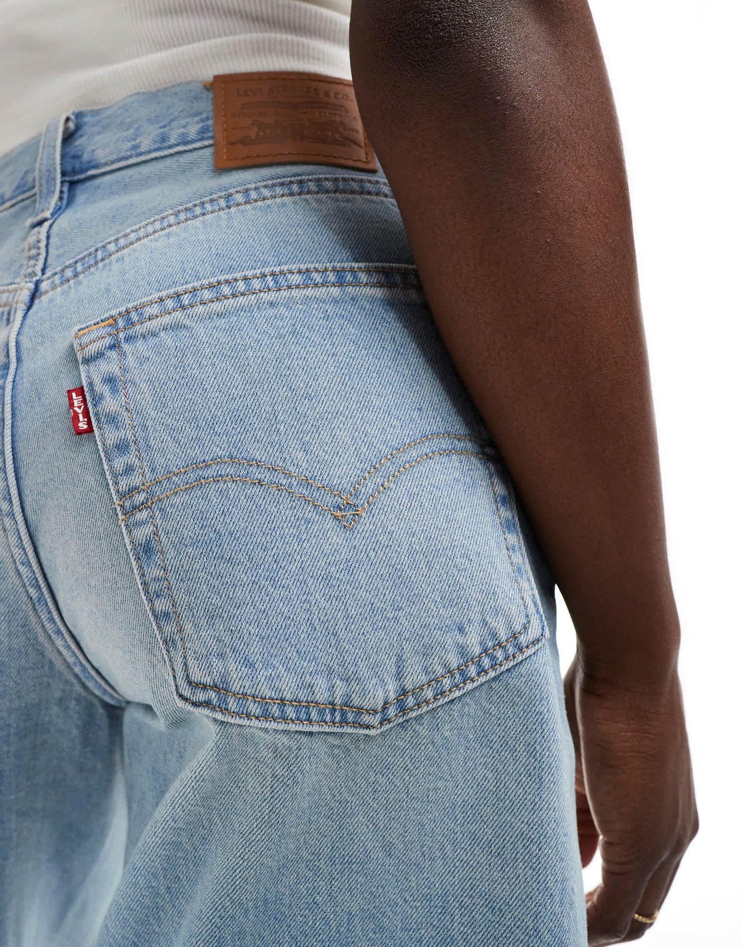 Levi's baggy dad denim jorts in light blue - ASOS Sample Sale