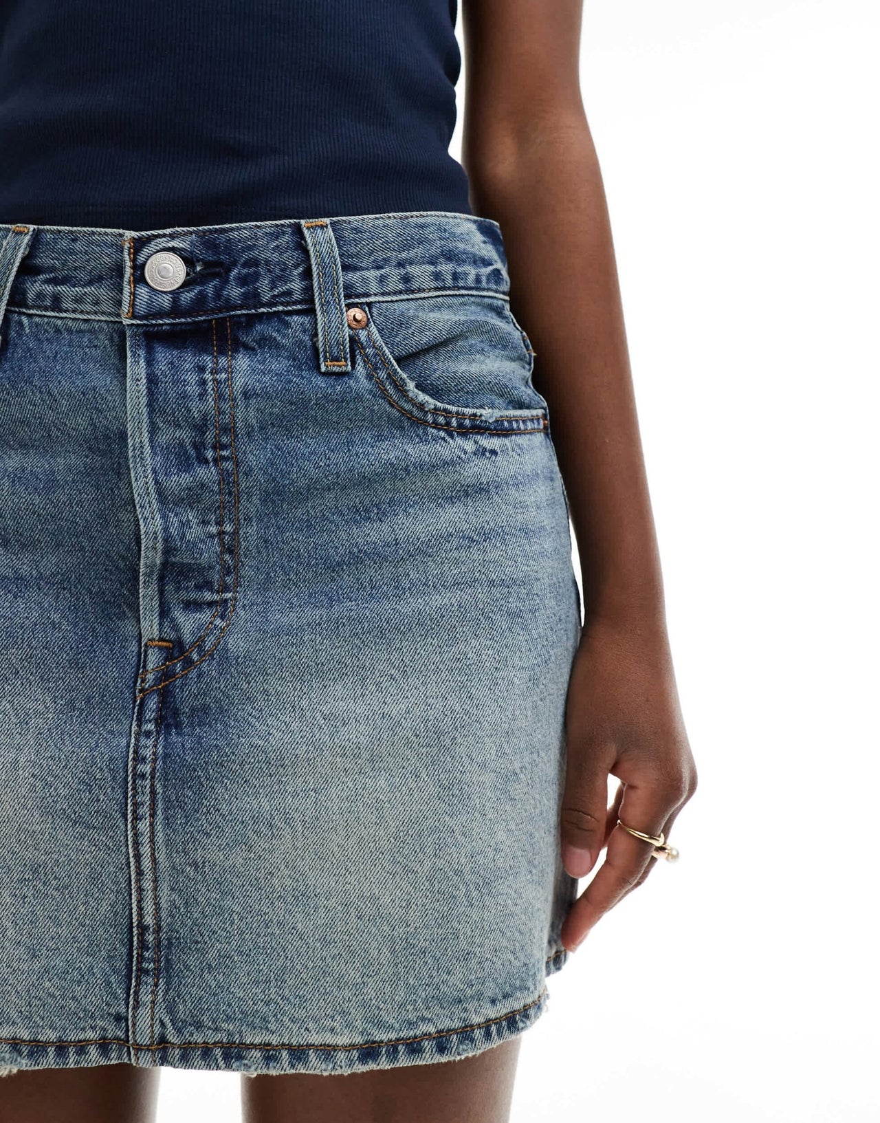 Levi's icon vintage denim skirt in mid blue - ASOS Sample Sale