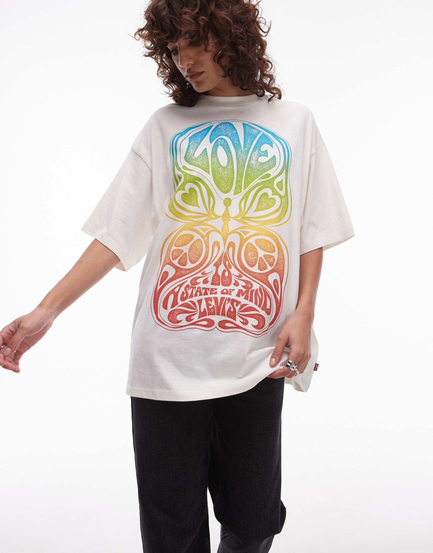 Levi's oversized t-shirt with love print in white - ASOS Sample Sale