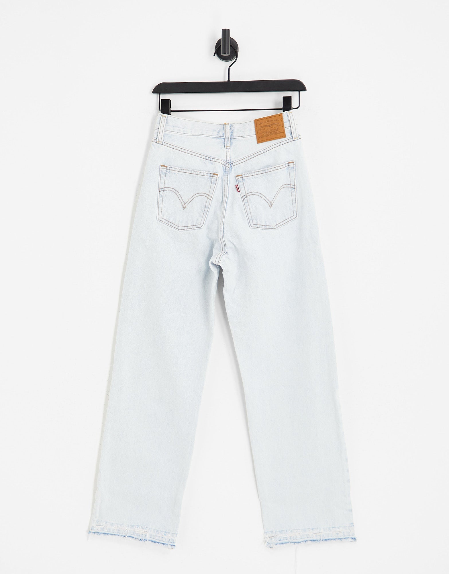 Levi's ribcage straight ankle jeans in light blue - ASOS Sample Sale