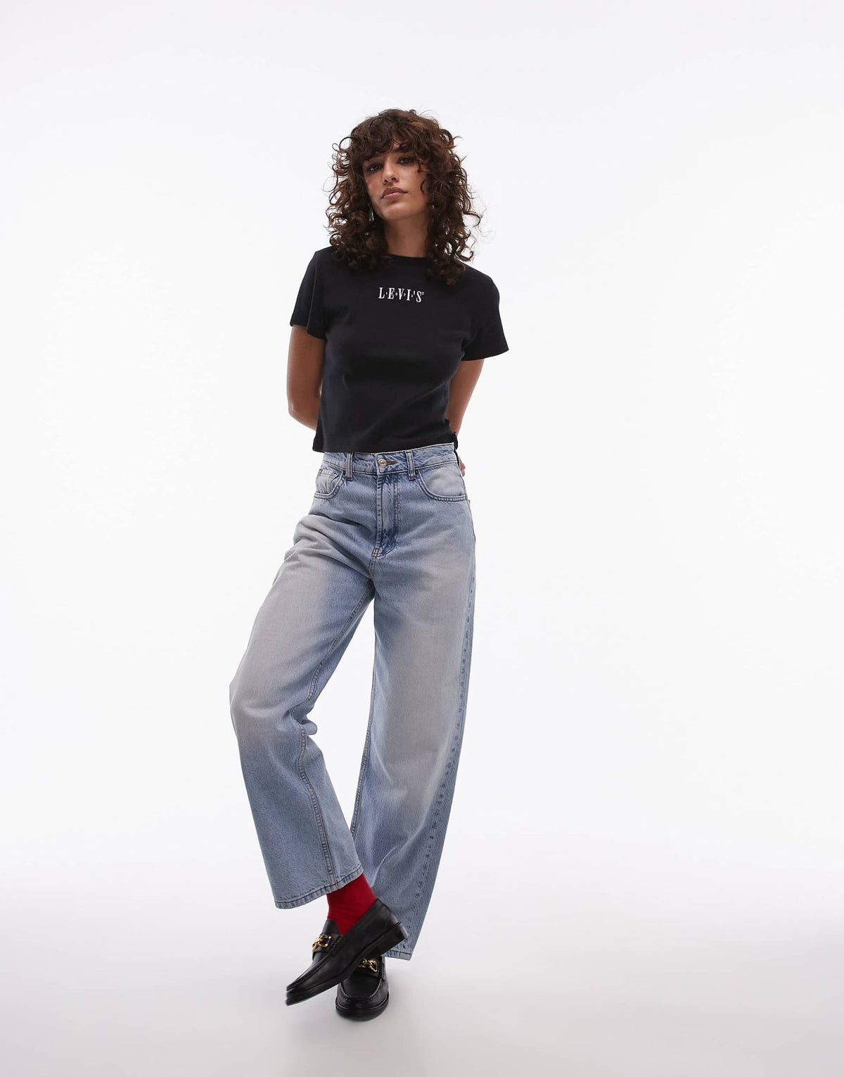 Levi's sporty central logo t-shirt in black - ASOS Sample Sale