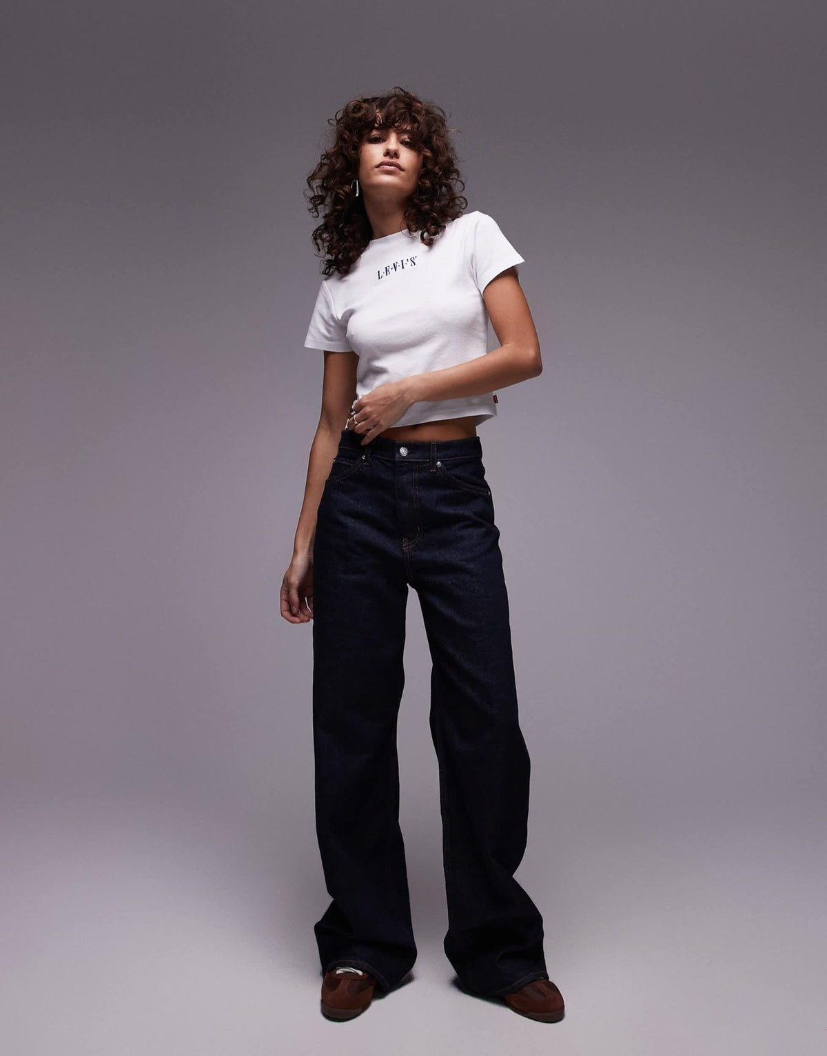 Levi's sporty central logo t-shirt in white - ASOS Sample Sale