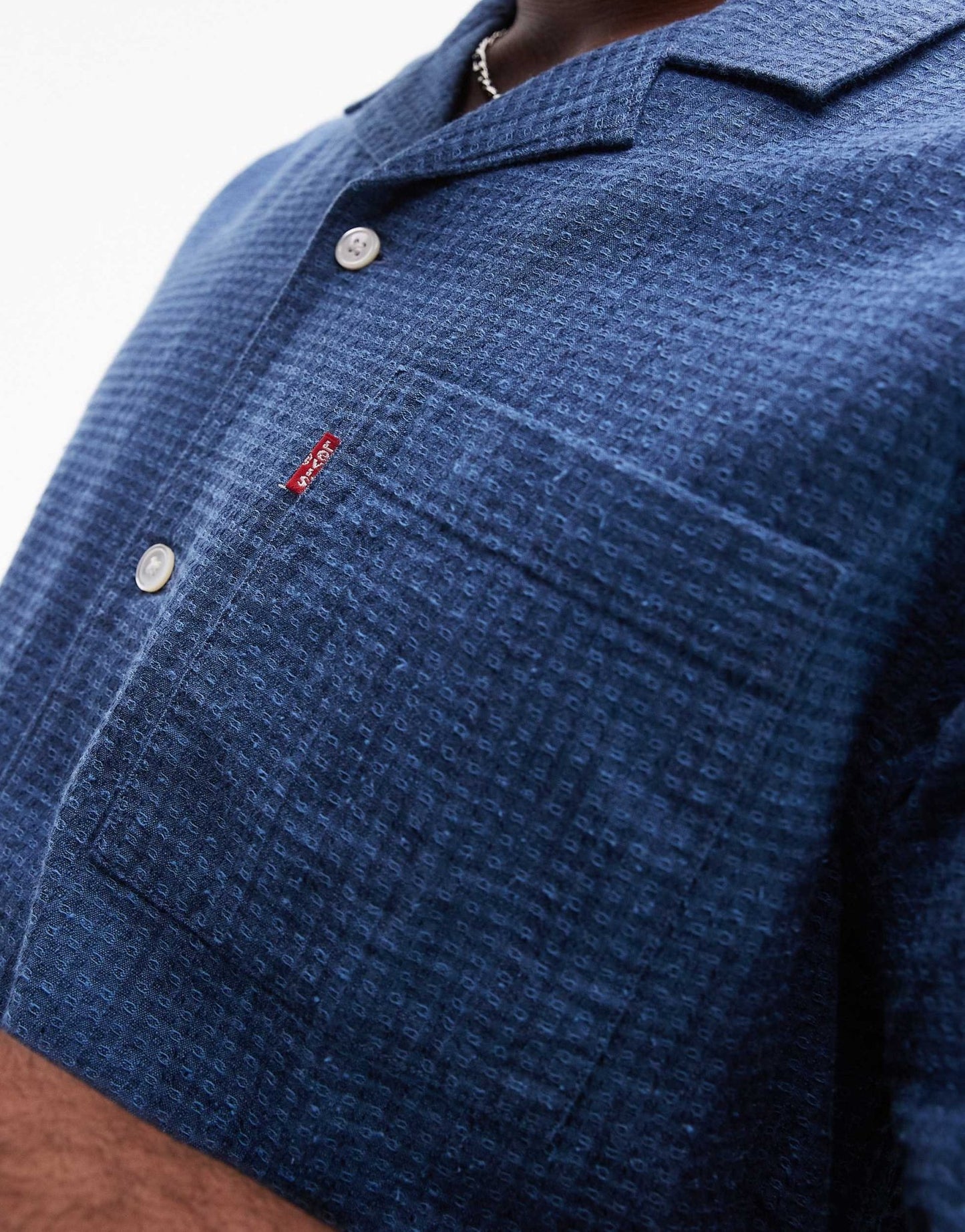Levi's standard camp short sleeve revere collar cotton dobby shirt in blue - ASOS Sample Sale