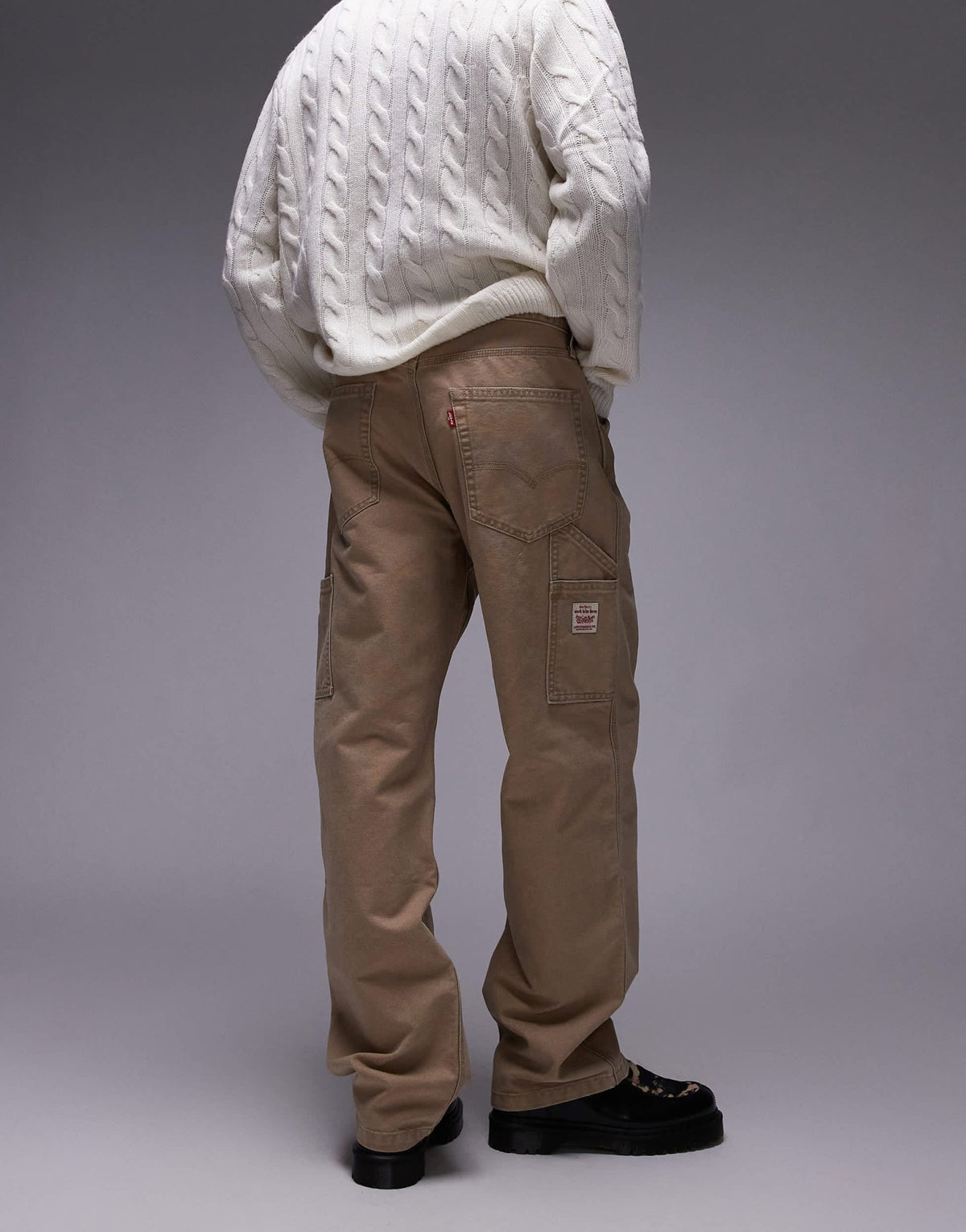 Levi's Workwear unisex capsule 568 loose straight canvas carpenter trousers in beige - ASOS Sample Sale