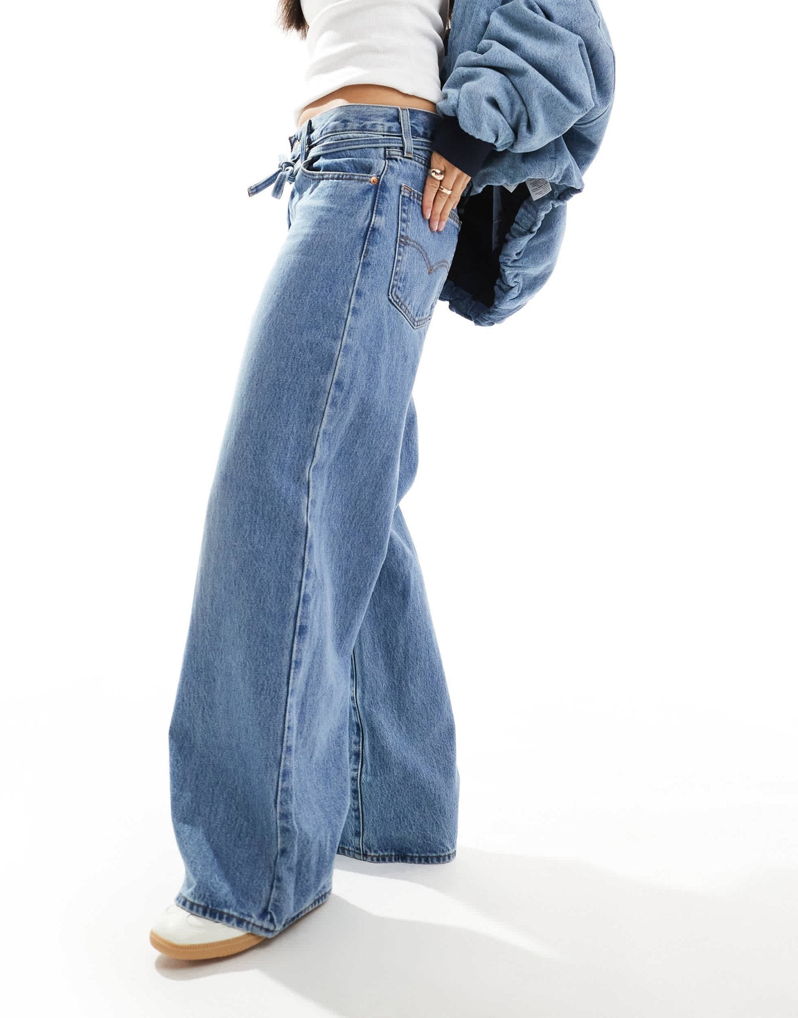 Levi's XL straight loose jeans in light blue - ASOS Sample Sale