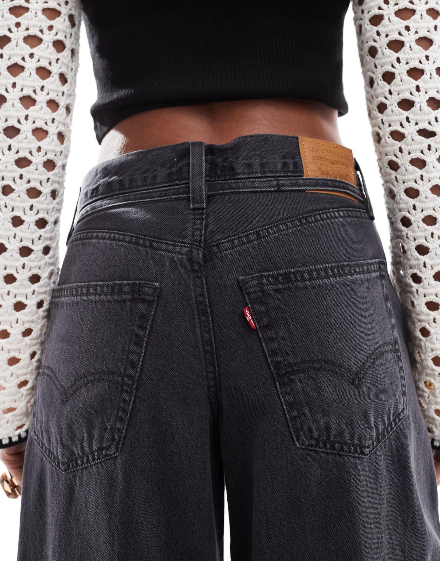 Levi's XL wide fit jeans in black - ASOS Sample Sale