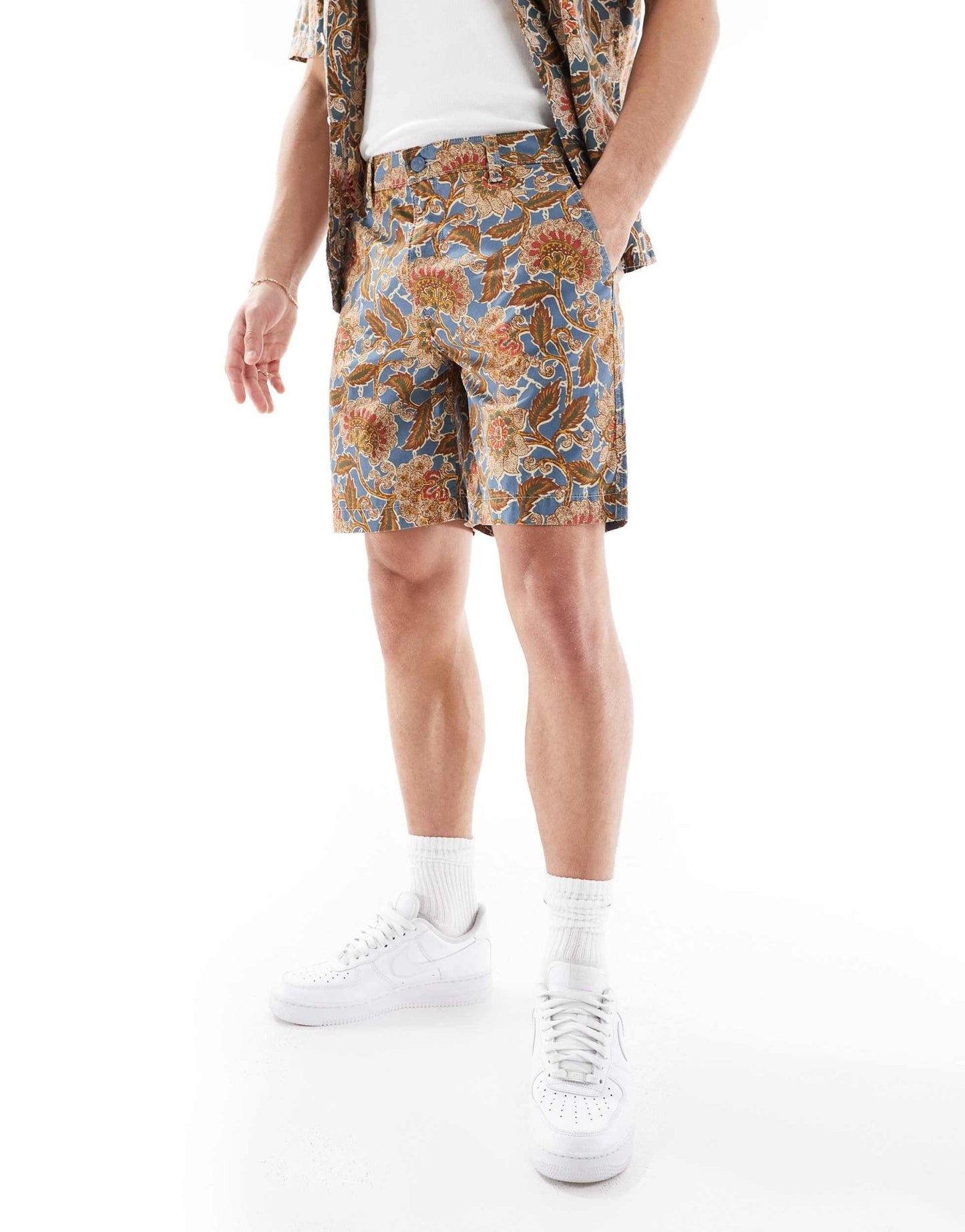 Levi's XX Authentic relaxed twill chino shorts in floral print co-ord - ASOS Sample Sale