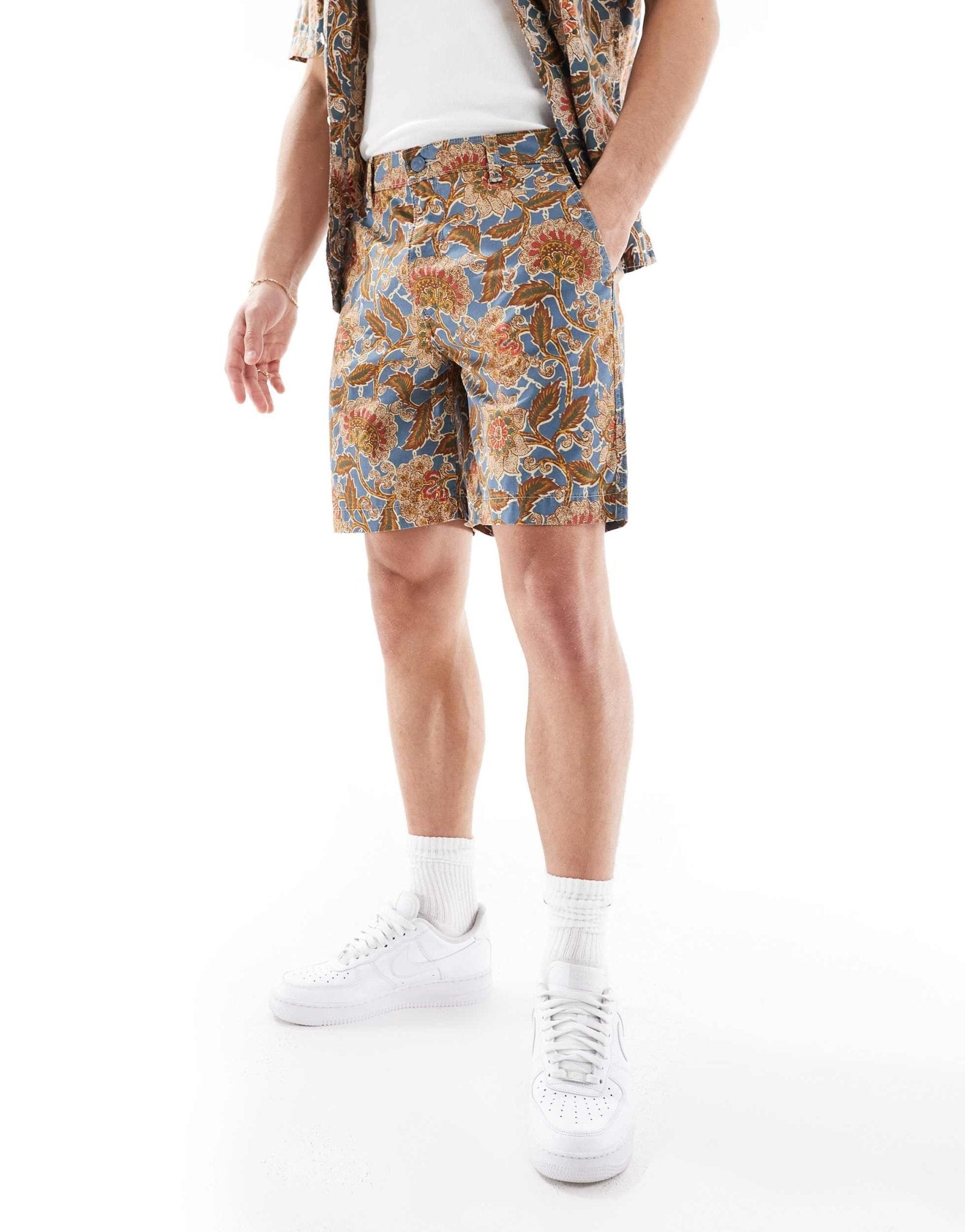 Levi's XX Authentic relaxed twill chino shorts in floral print co-ord - ASOS Sample Sale