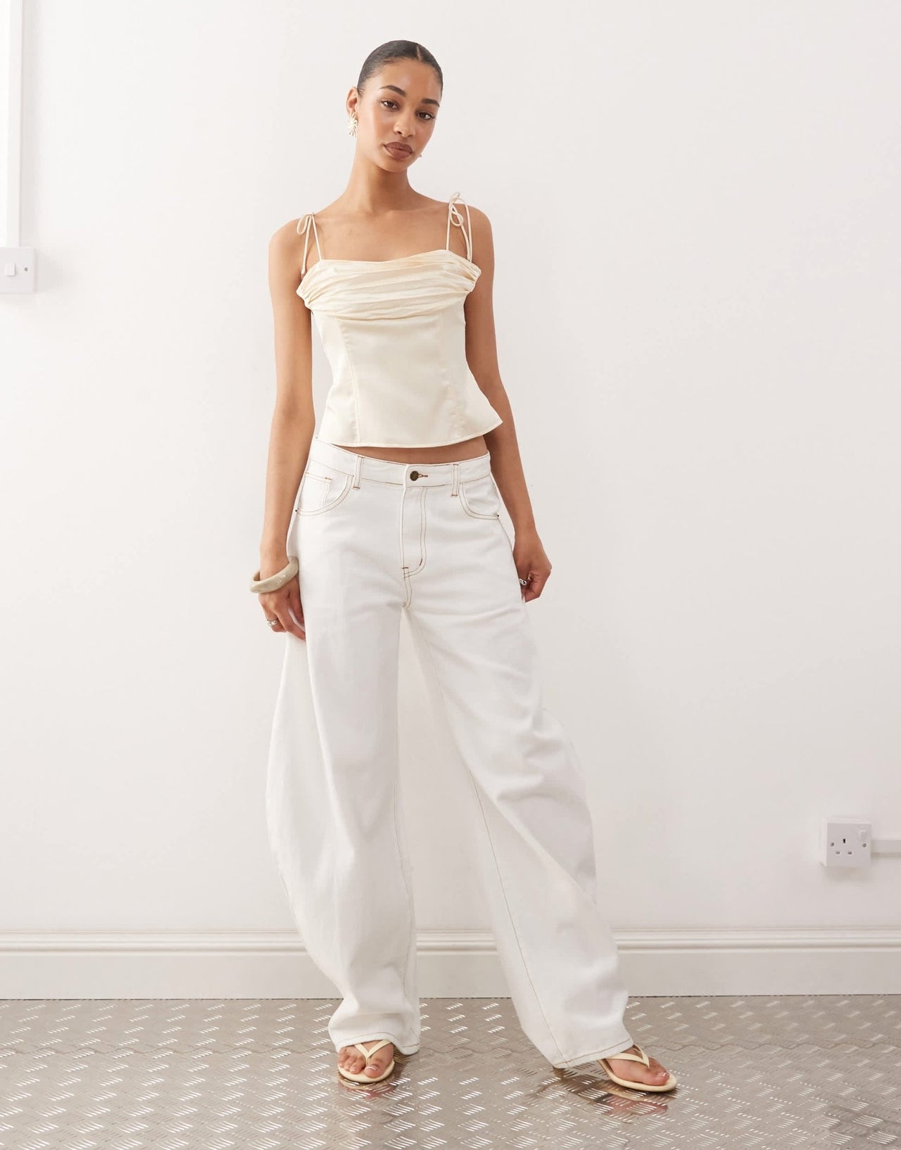 Lioness Humphrey 90s square neck ruched bust cami top in cream - ASOS Sample Sale