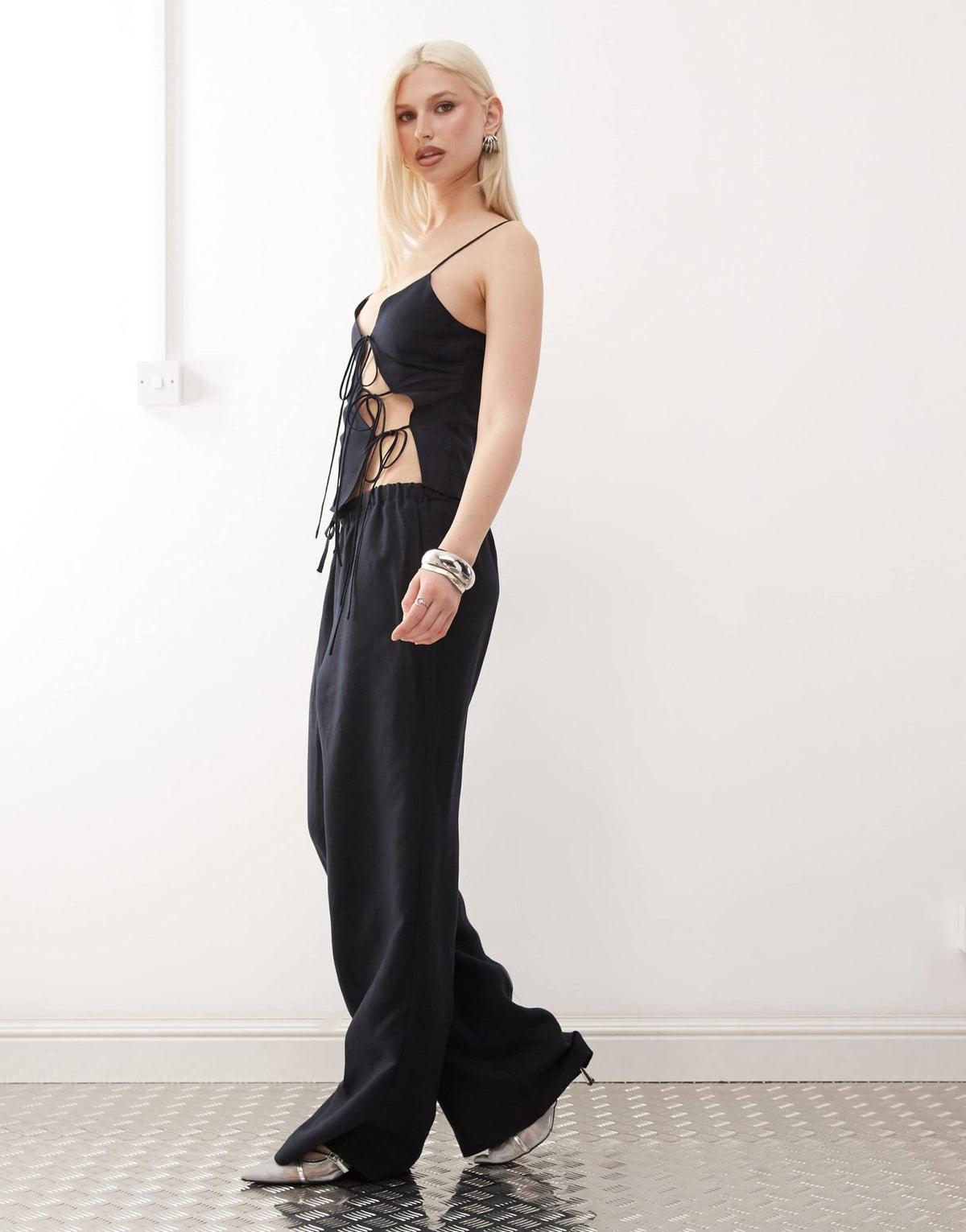 Lioness Idyllic linen blend tie waist wide leg trousers co-ord in navy - ASOS Sample Sale