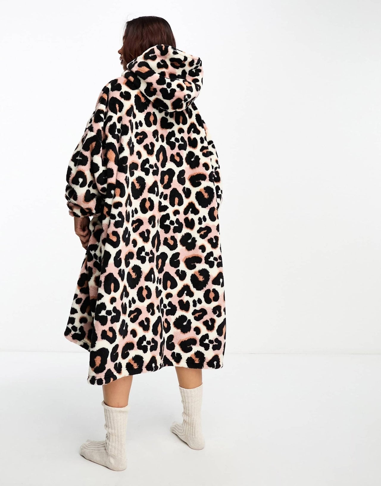 Loungeable soft touch leopard print 1/4 zip hoodie lounge set in brown - ASOS Sample Sale