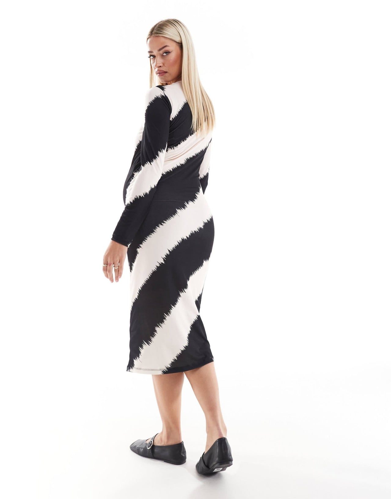 Mamalicious Maternity midi dress in graphic mono stripe - ASOS Sample Sale