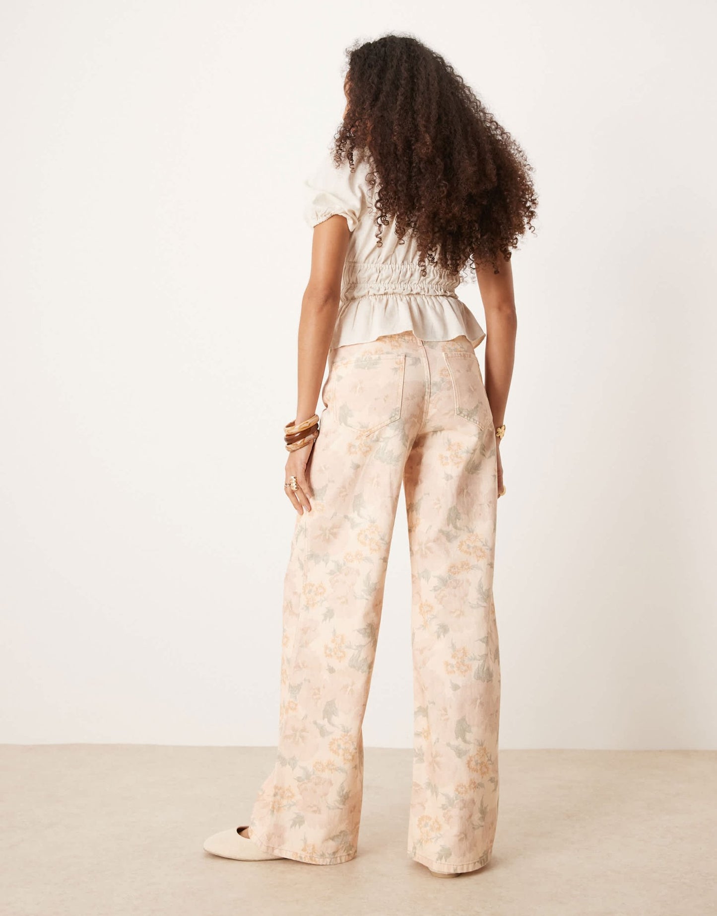 Mango Aba washed floral jeans in pale pink - ASOS Sample Sale