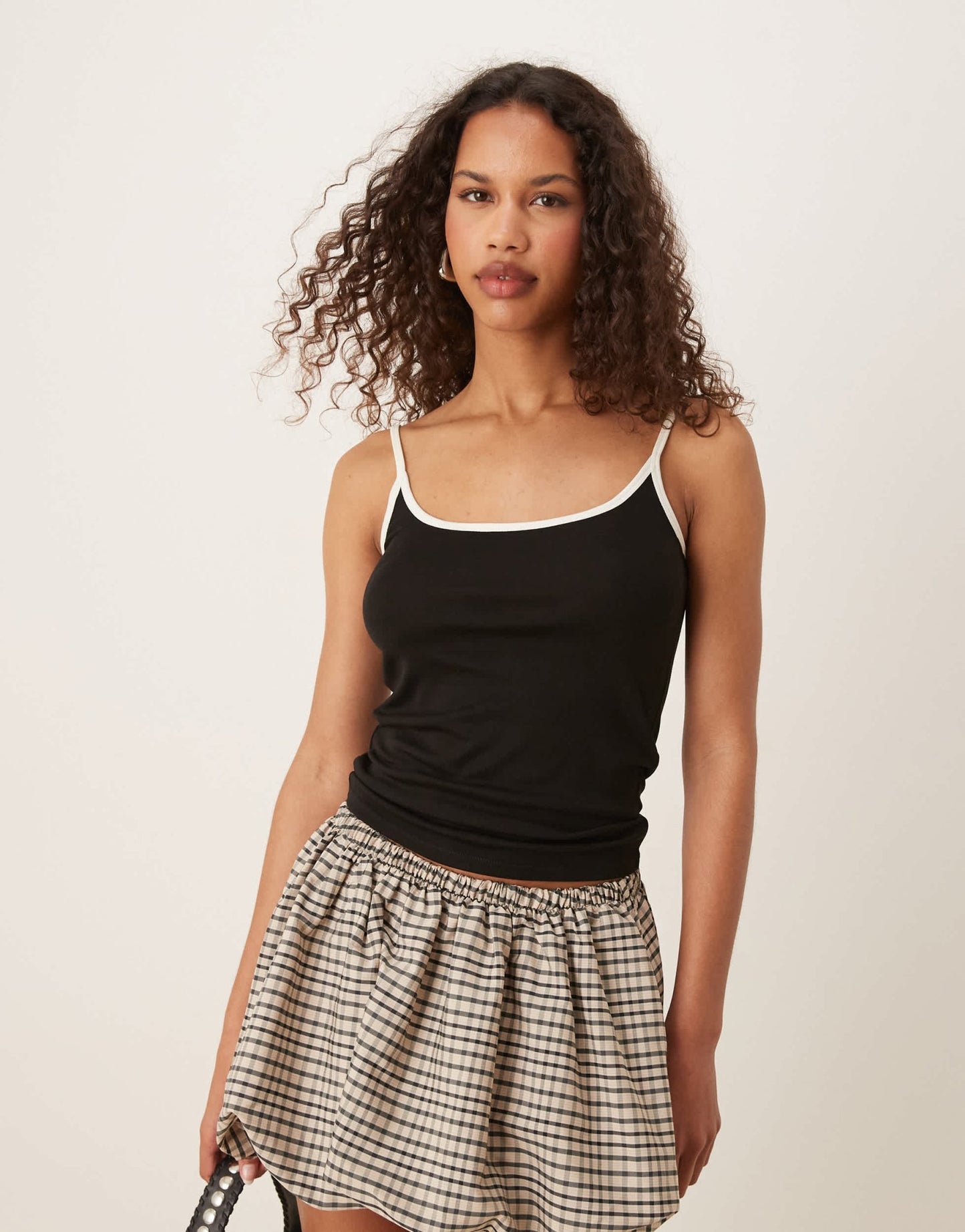 Mango contrast trim slim fit vest in black - ASOS Sample Sale