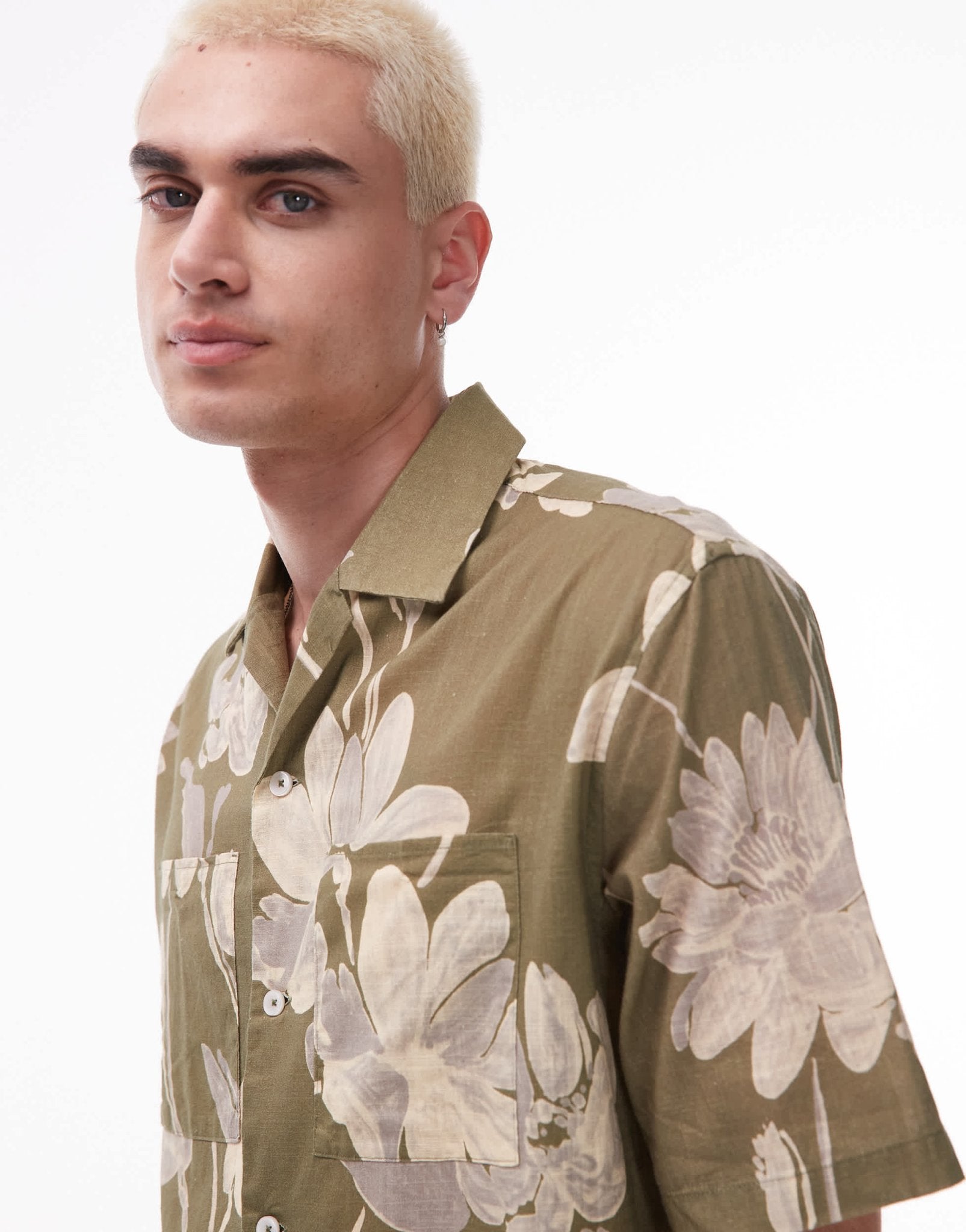 Mango cotton floral print short sleeve shirt in light green - ASOS Sample Sale