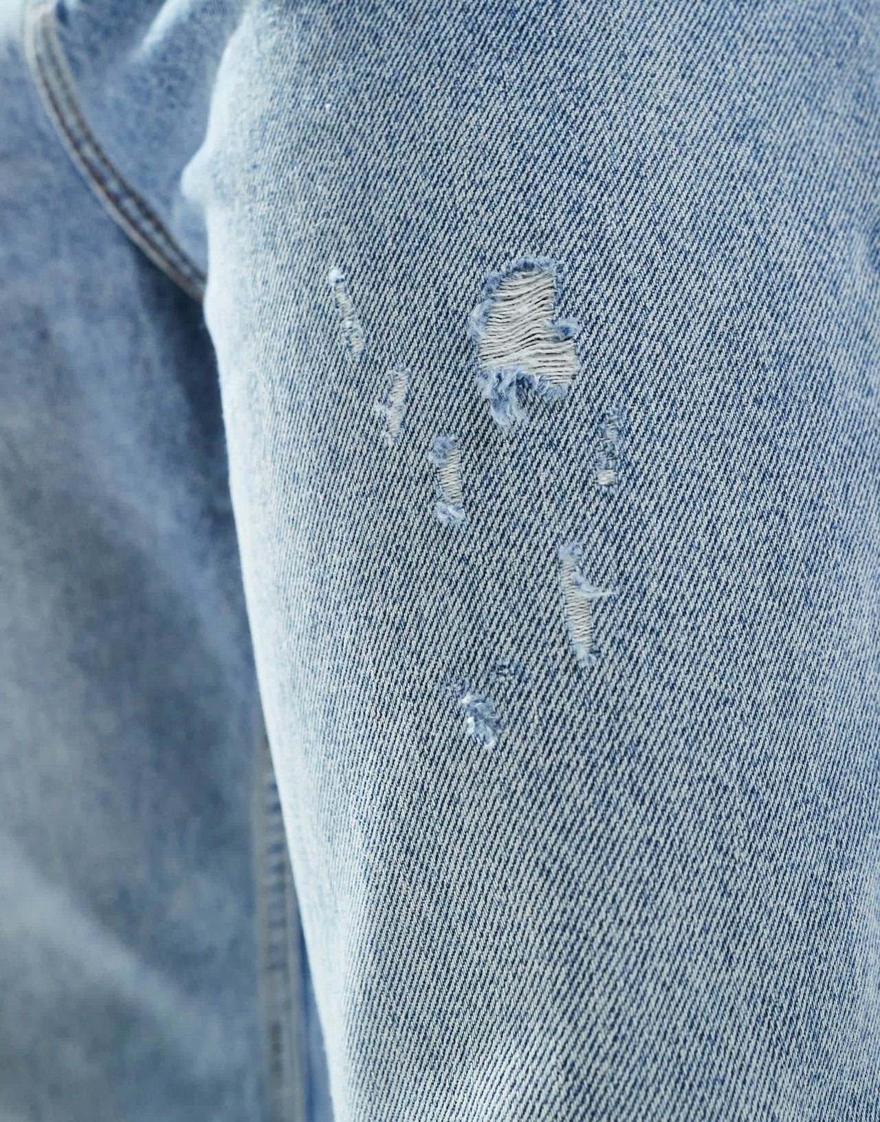 Mango Millie slimmer straight leg jeans in light blue - ASOS Sample Sale