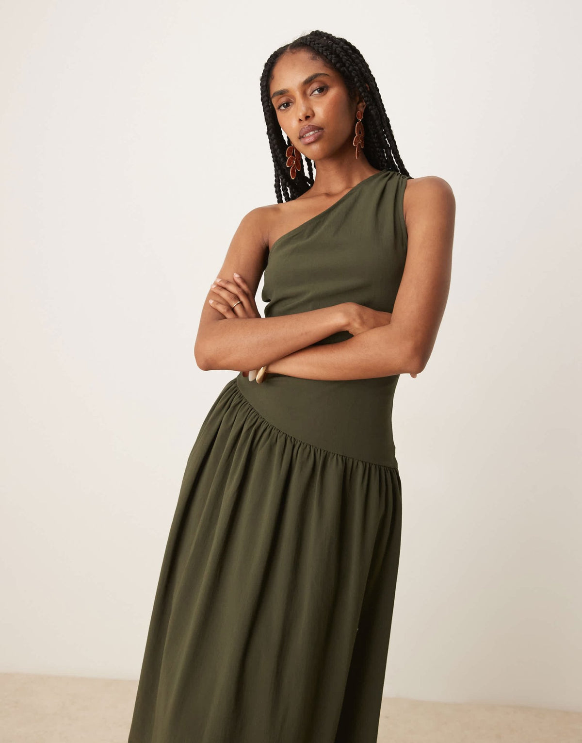Mango one shoulder drop waist maxi dress with soft bubble hem in khaki - ASOS Sample Sale