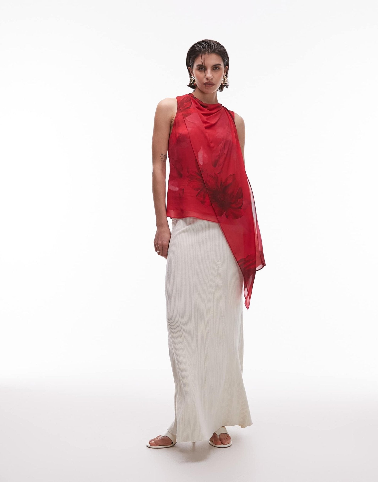 Mango satin asymetric top in blurred red floral print - ASOS Sample Sale