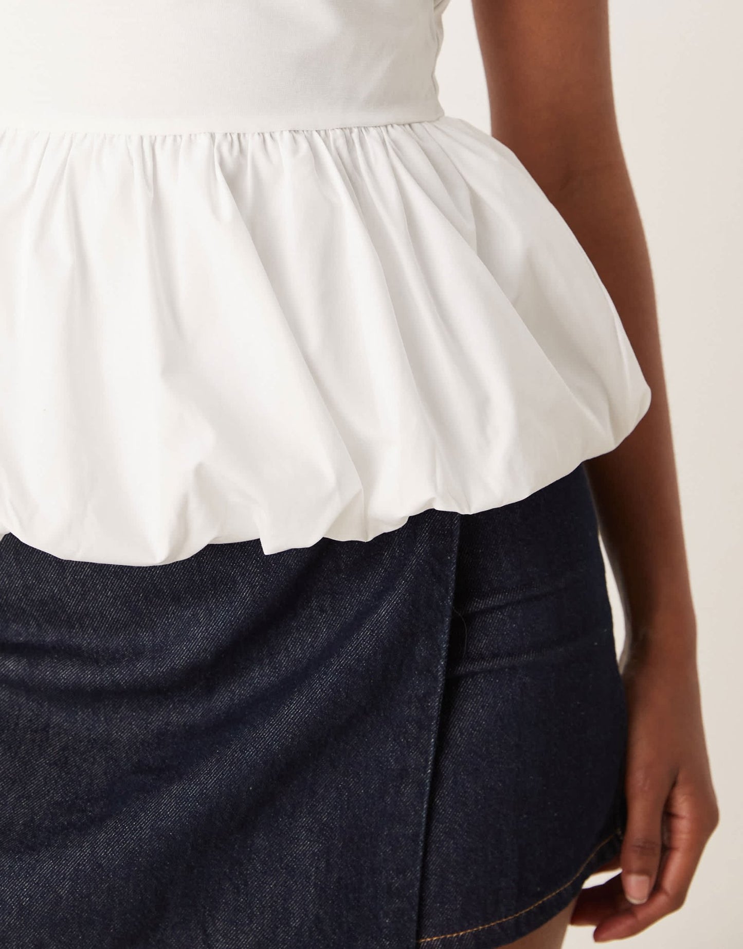 Mango square neck short sleeve ruffle hem top in white - ASOS Sample Sale