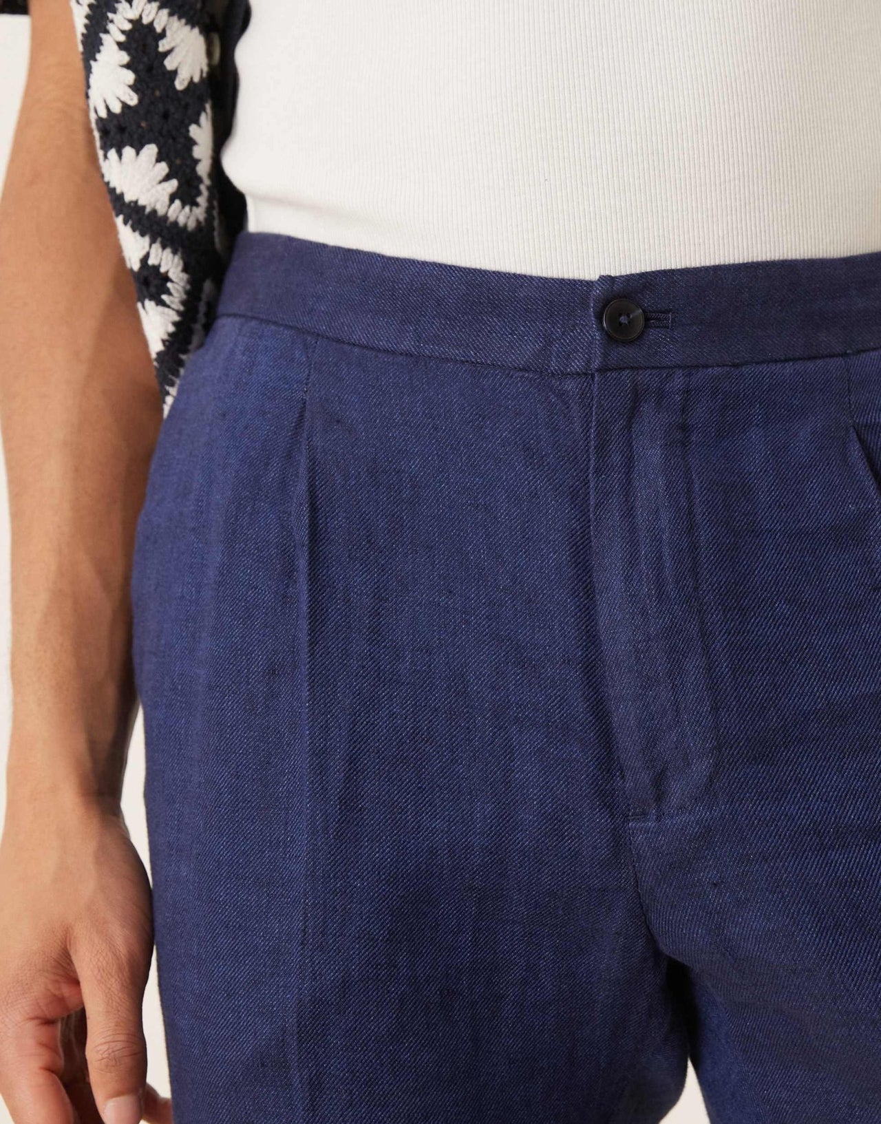 Mango tailored linen trouser in navy - ASOS Sample Sale