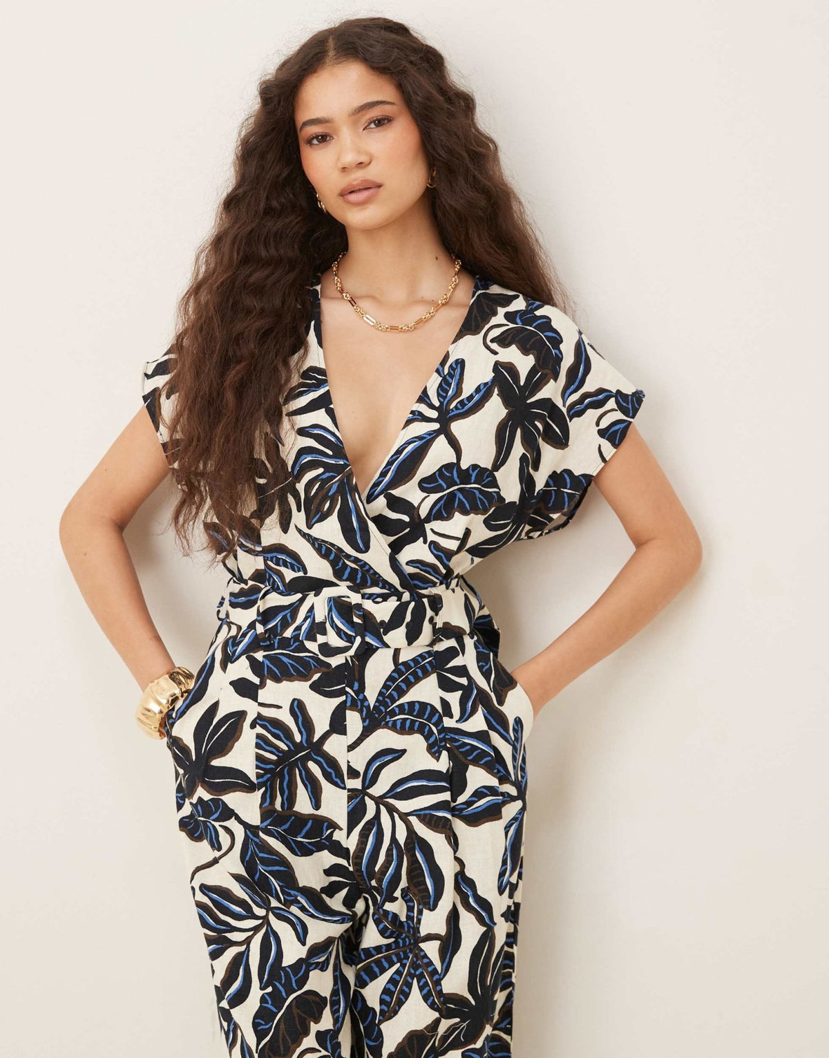 Mango v neck belted jumpsuit in blue floral print - ASOS Sample Sale